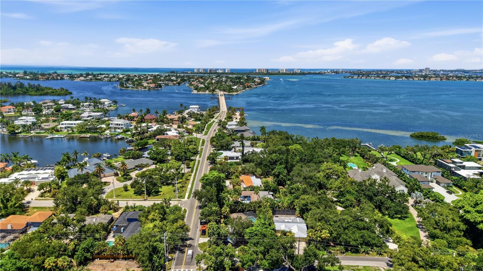 Single Family Residence at 3424 OLD OAK DR, SARASOTA, photo 47 of 52