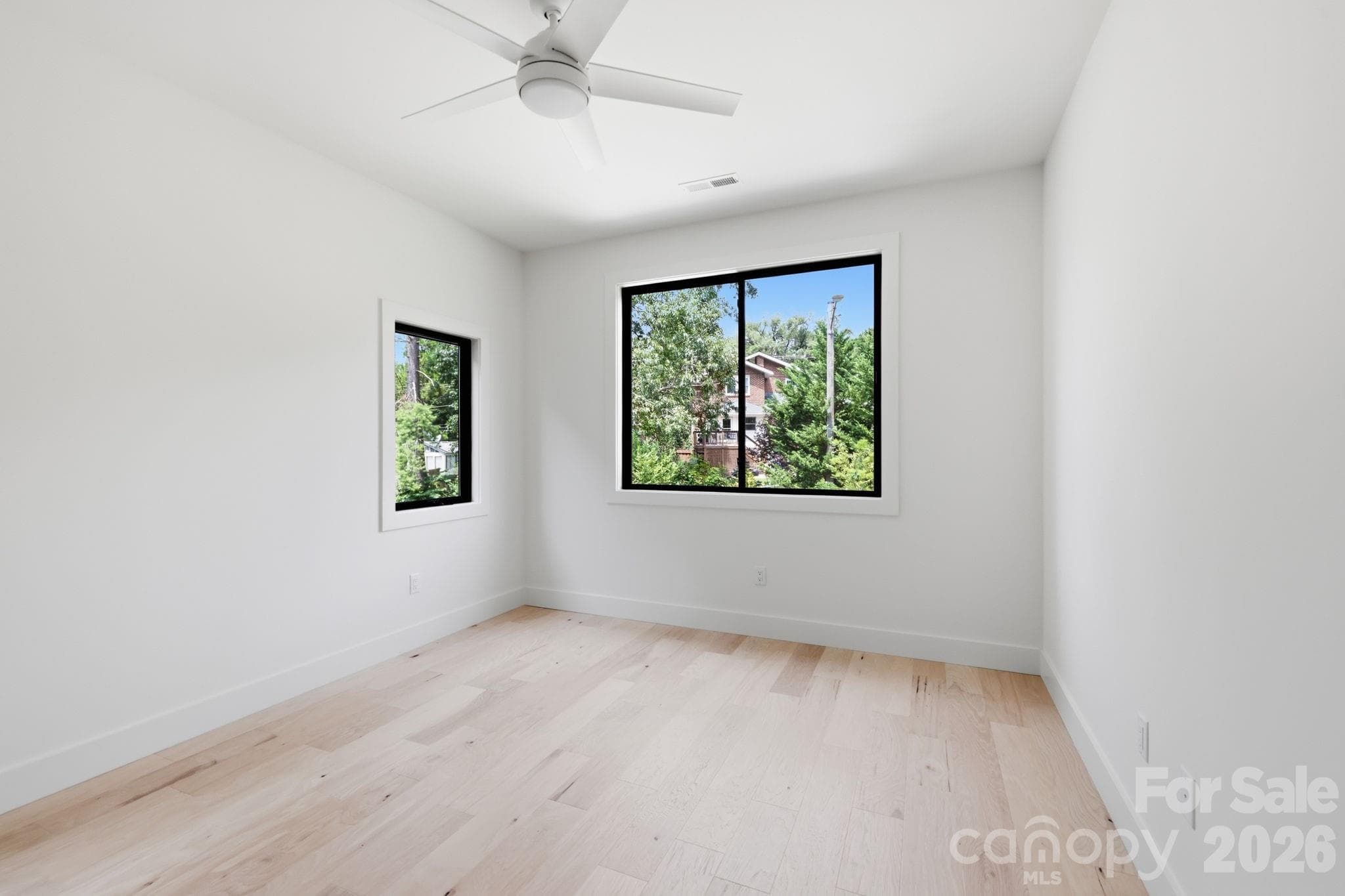 Single Family Residence at 45 Johnson Drive, Asheville, photo 29 of 32