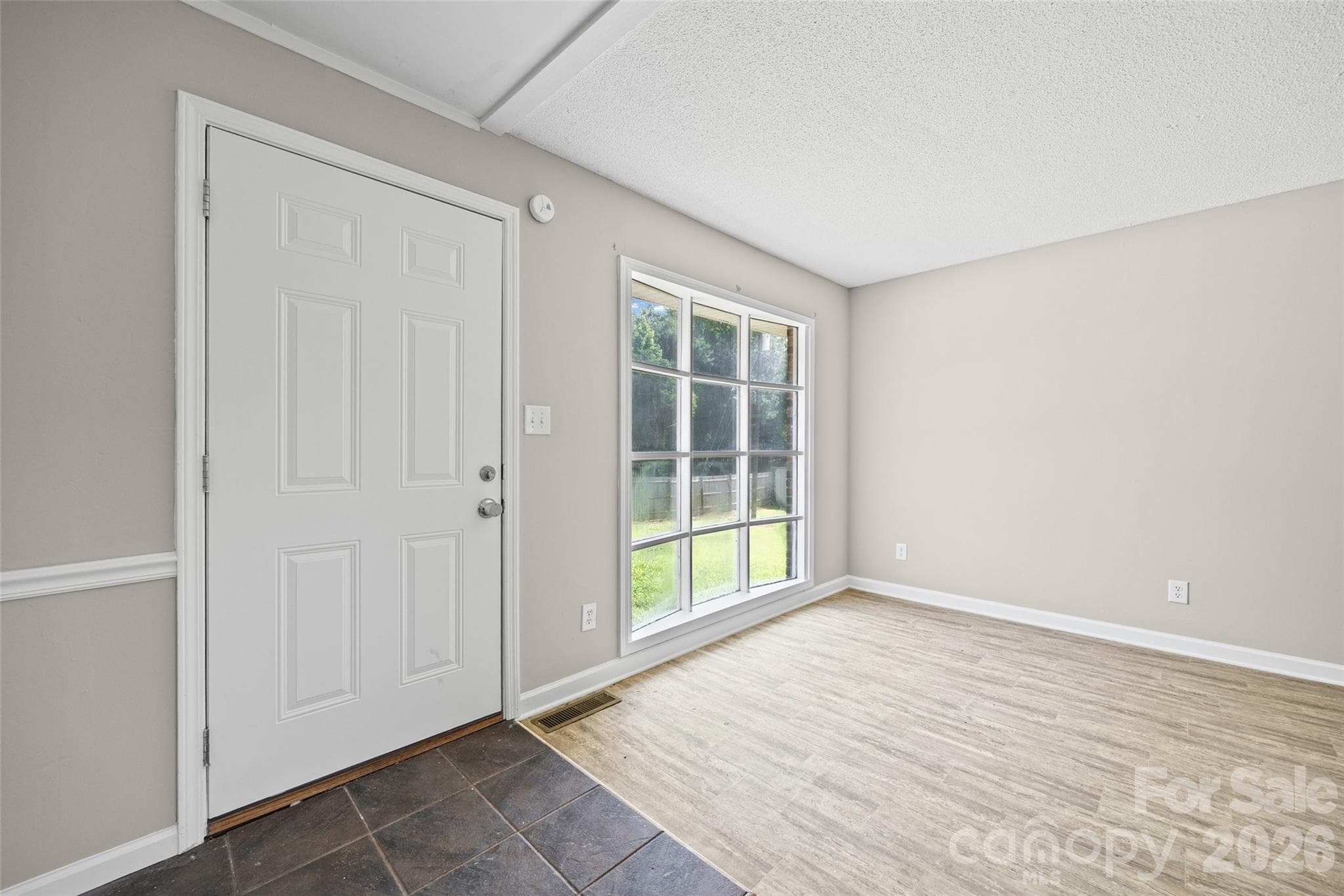Single Family Residence at 195 Moda Road, Blacksburg, photo 3 of 19