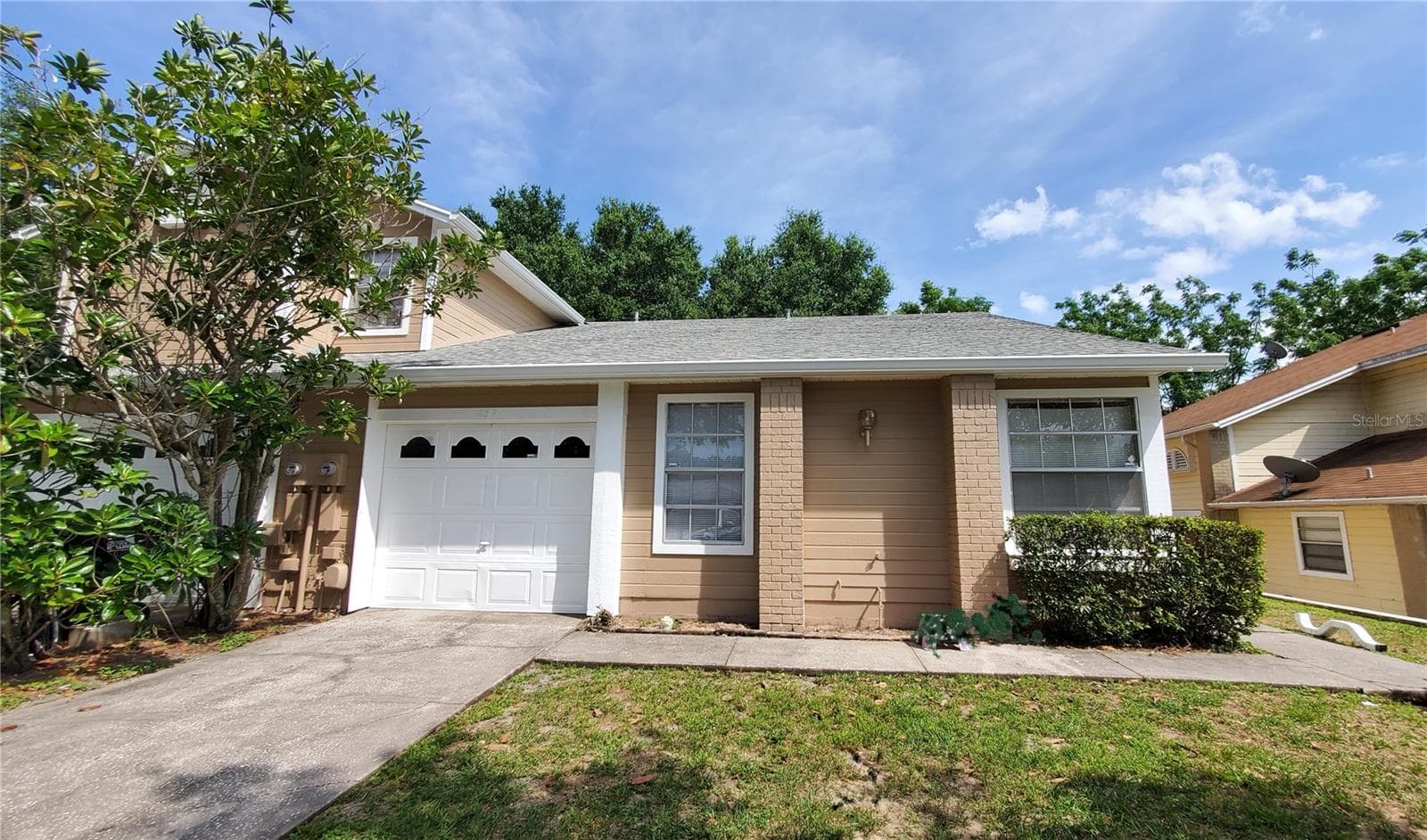 239 ALSTON DR