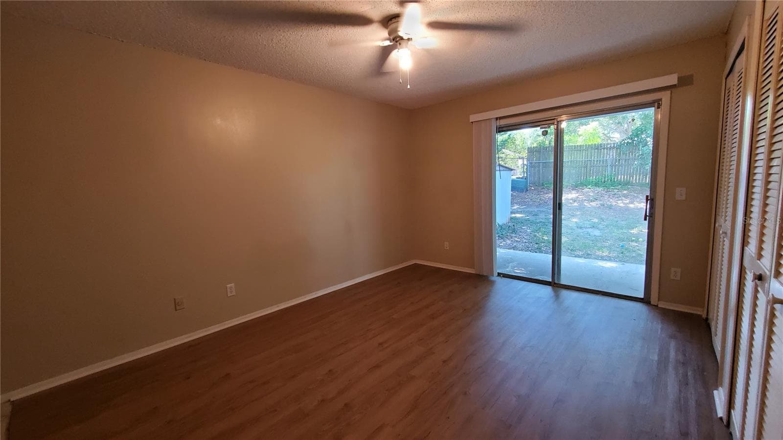 Half Duplex at 239 ALSTON DR, ORLANDO, photo 10 of 14