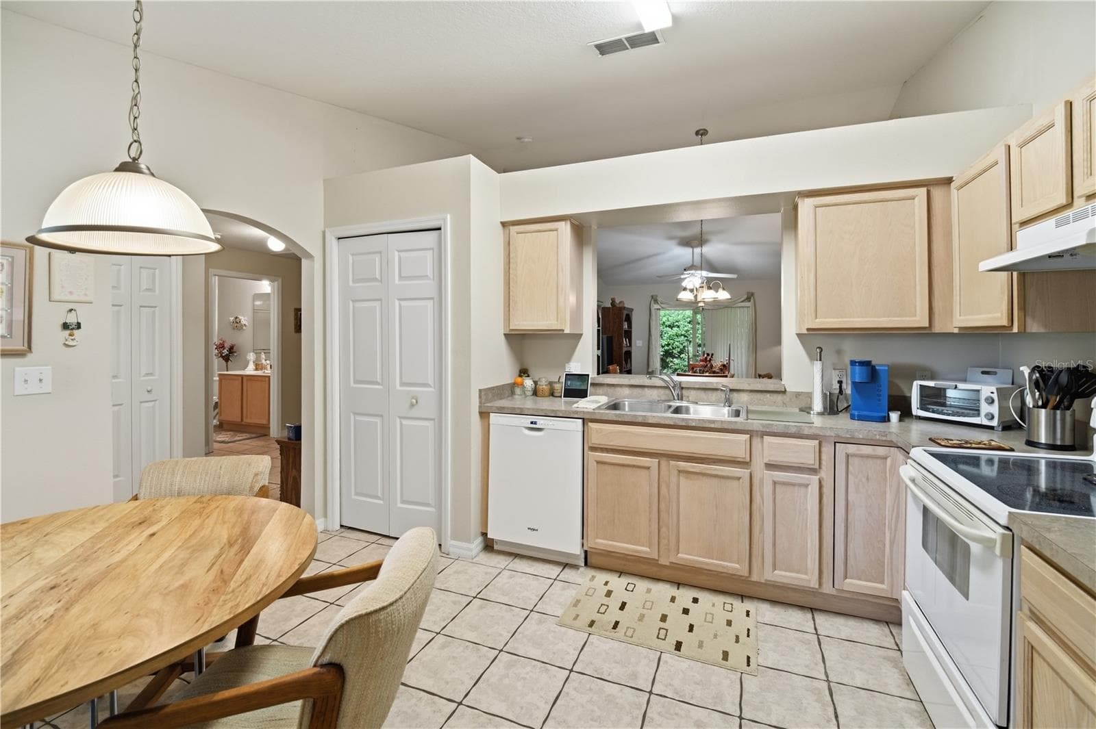 Townhouse at 3341 CELENA CIR, ST CLOUD, photo 12 of 48