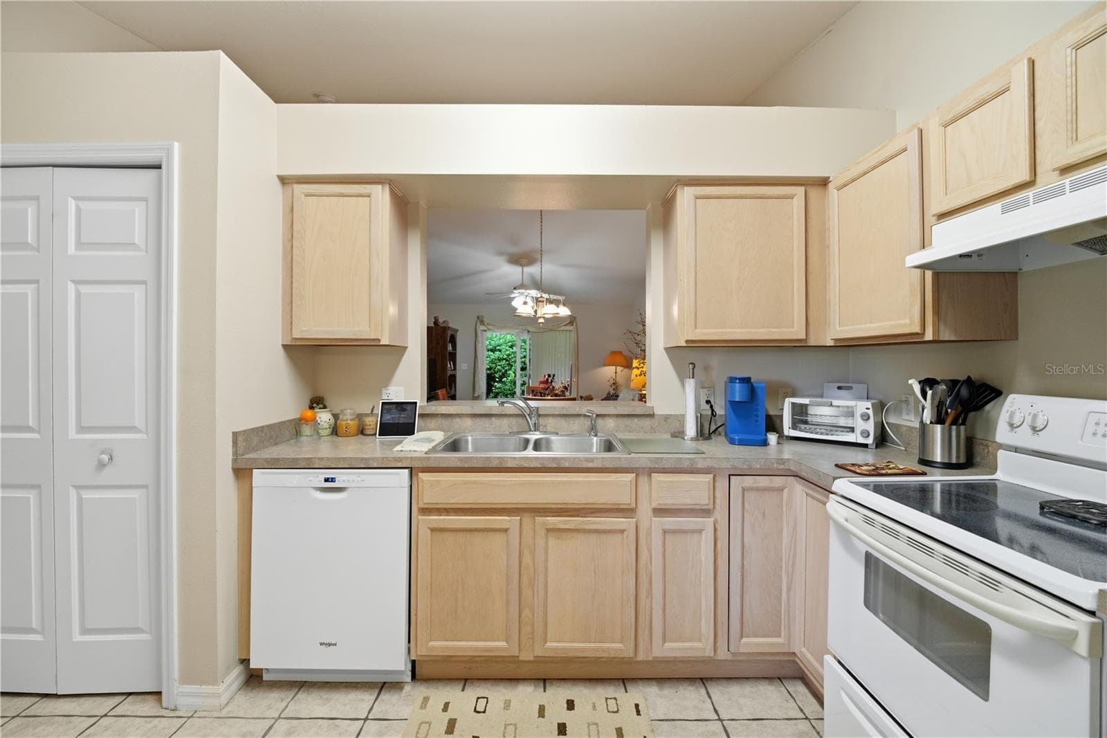 Townhouse at 3341 CELENA CIR, ST CLOUD, photo 14 of 48