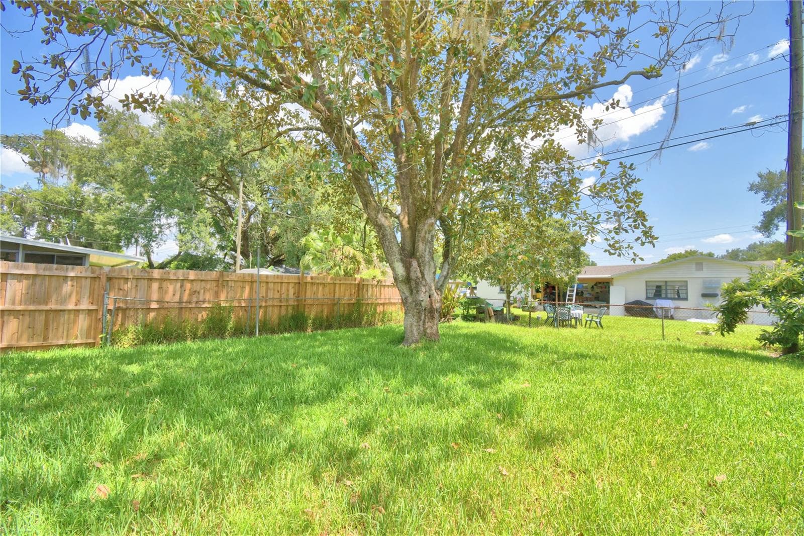 Single Family Residence at 2521 MCCRANIE PL, LAKELAND, photo 42 of 49