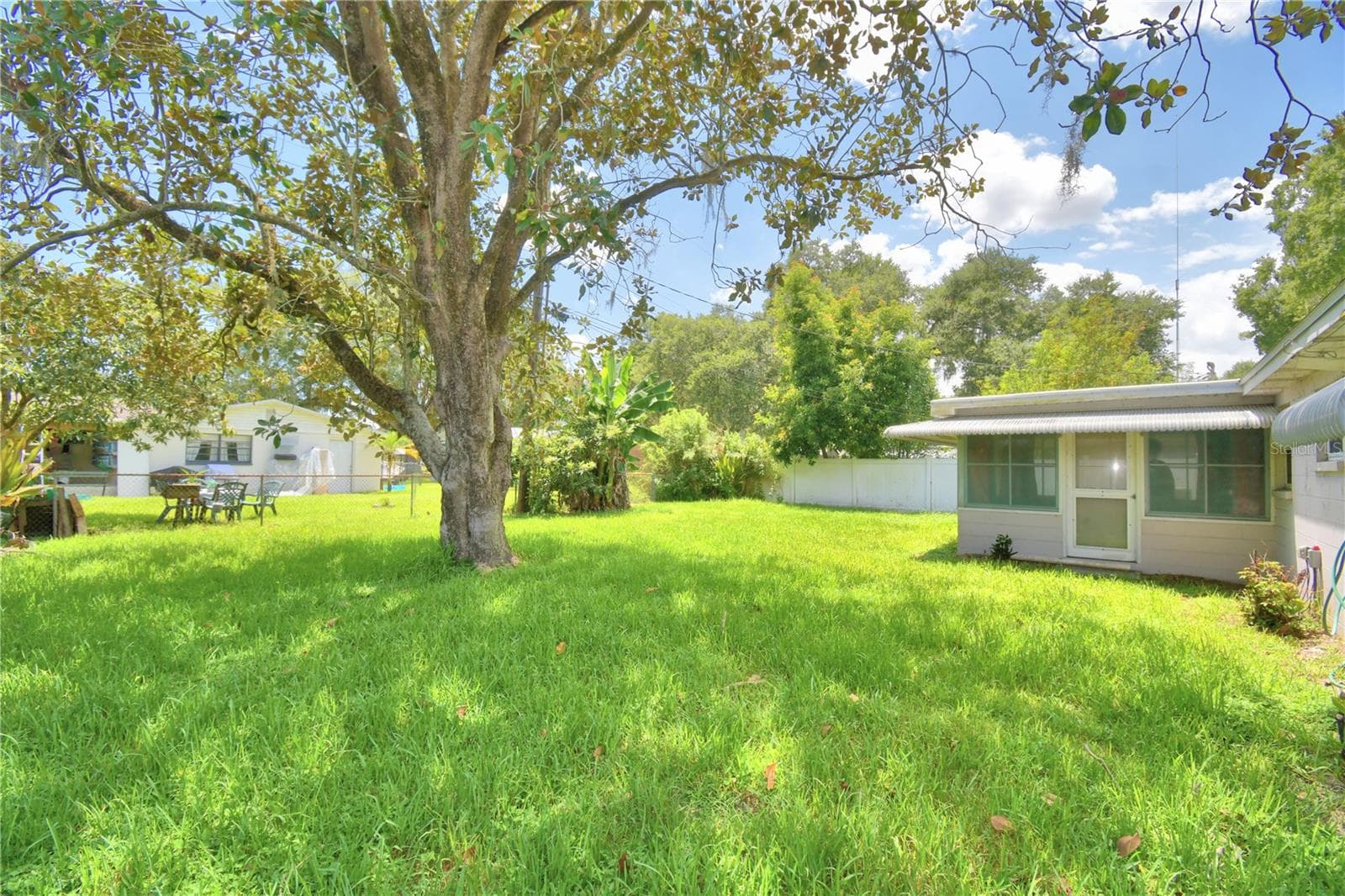 Single Family Residence at 2521 MCCRANIE PL, LAKELAND, photo 43 of 49