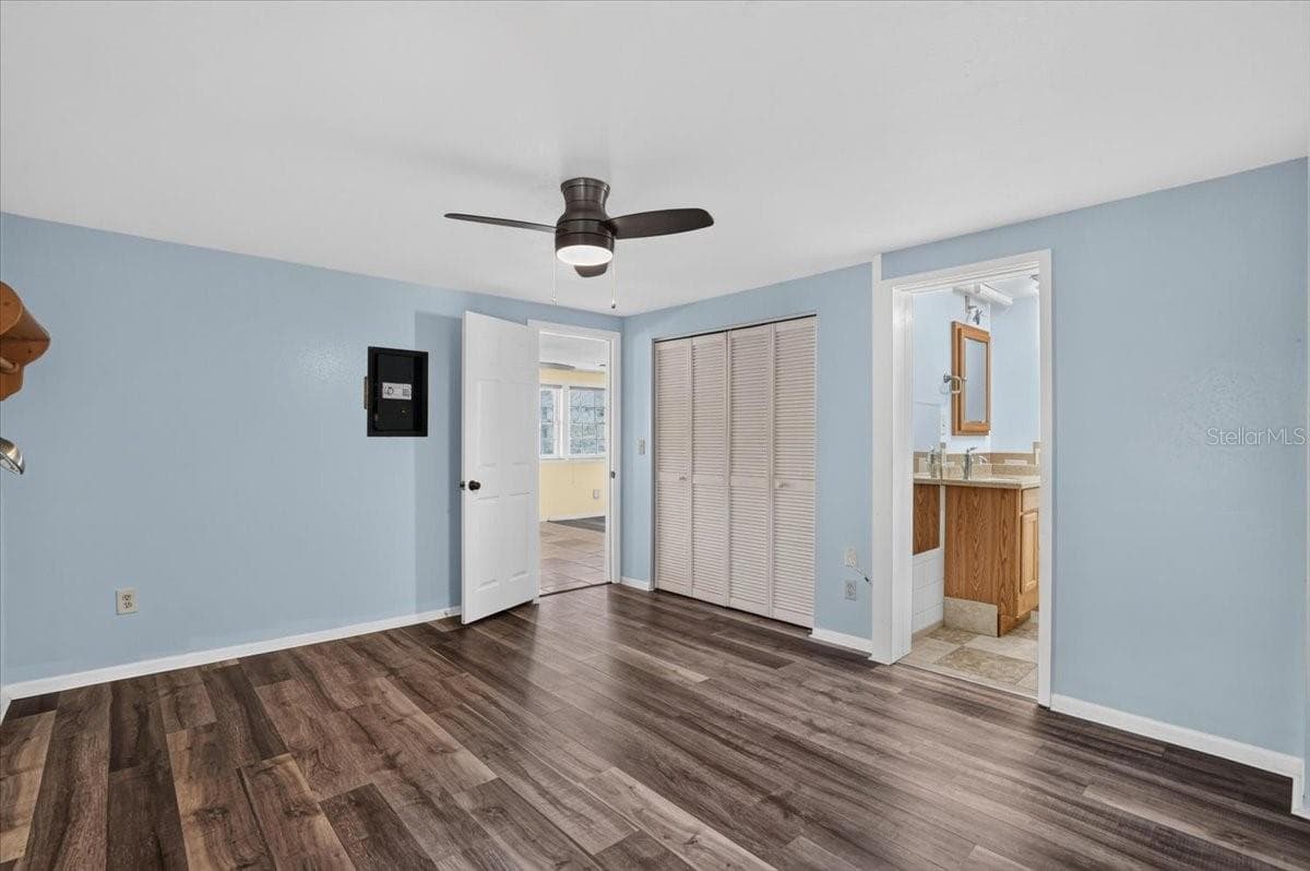 Single Family Residence at 524 SPRING AVE, ANNA MARIA, photo 10 of 38