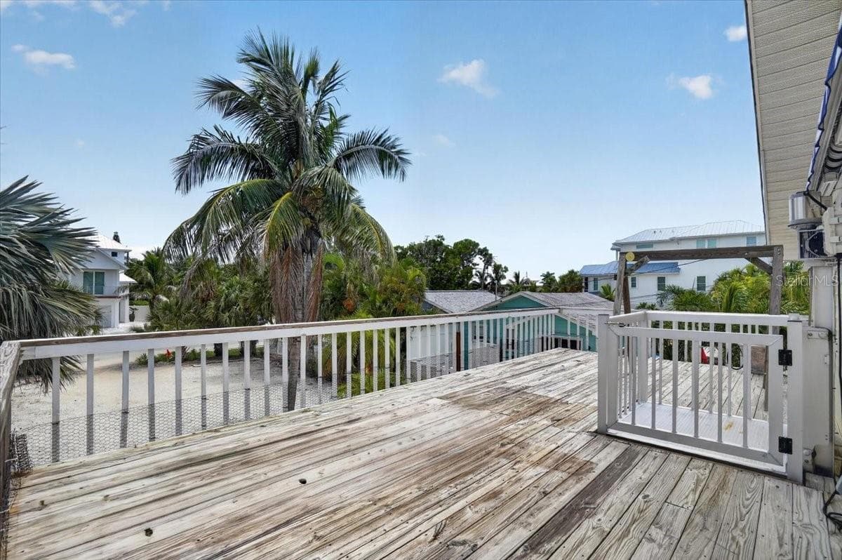 Single Family Residence at 524 SPRING AVE, ANNA MARIA, photo 25 of 38