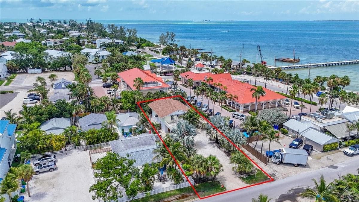 Single Family Residence at 524 SPRING AVE, ANNA MARIA, photo 29 of 38