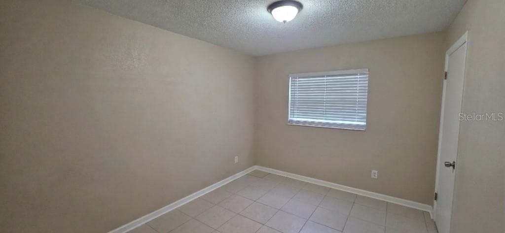 Single Family Residence at 7670 STRATFORD BLVD, ORLANDO, photo 10 of 15