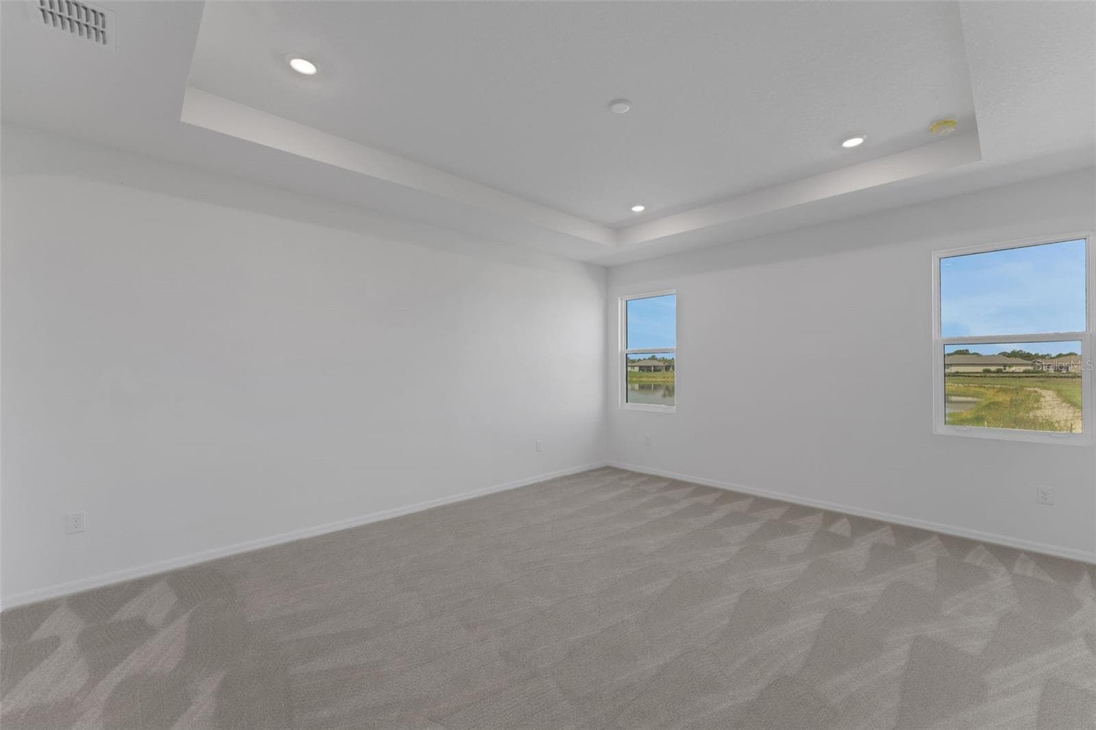 Single Family Residence at 17156 COTTONTAIL CIR, PUNTA GORDA, photo 5 of 36