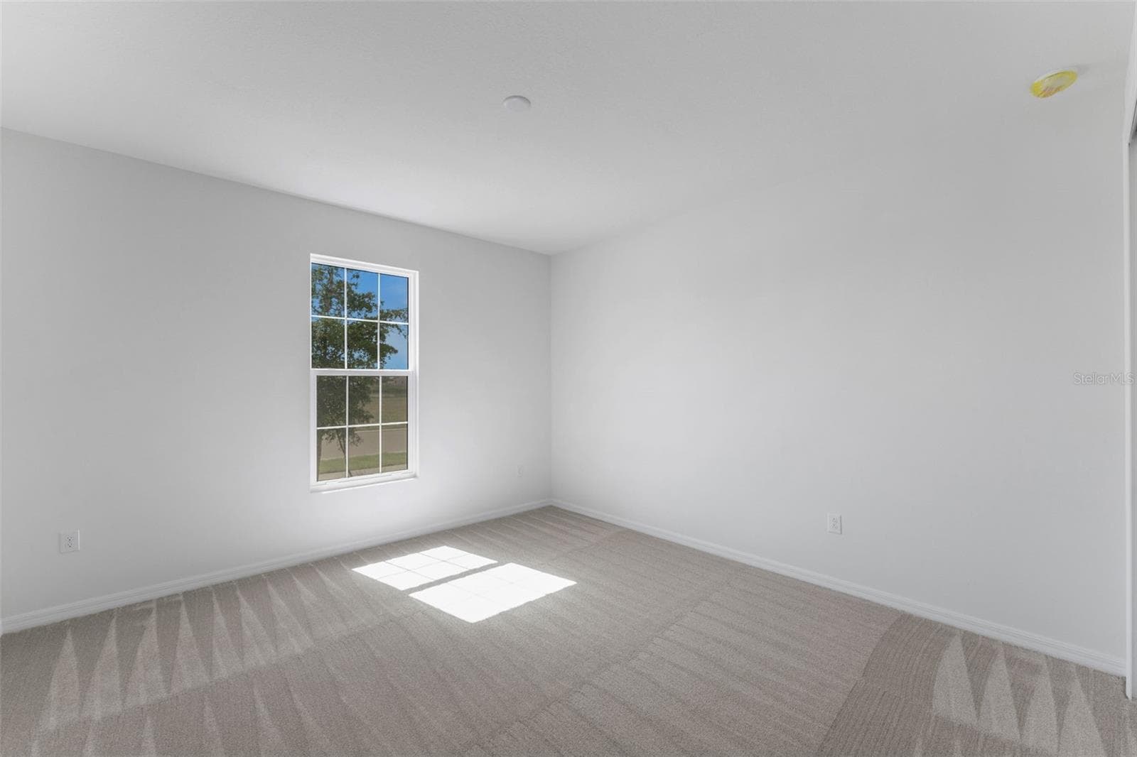 Single Family Residence at 17156 COTTONTAIL CIR, PUNTA GORDA, photo 31 of 36