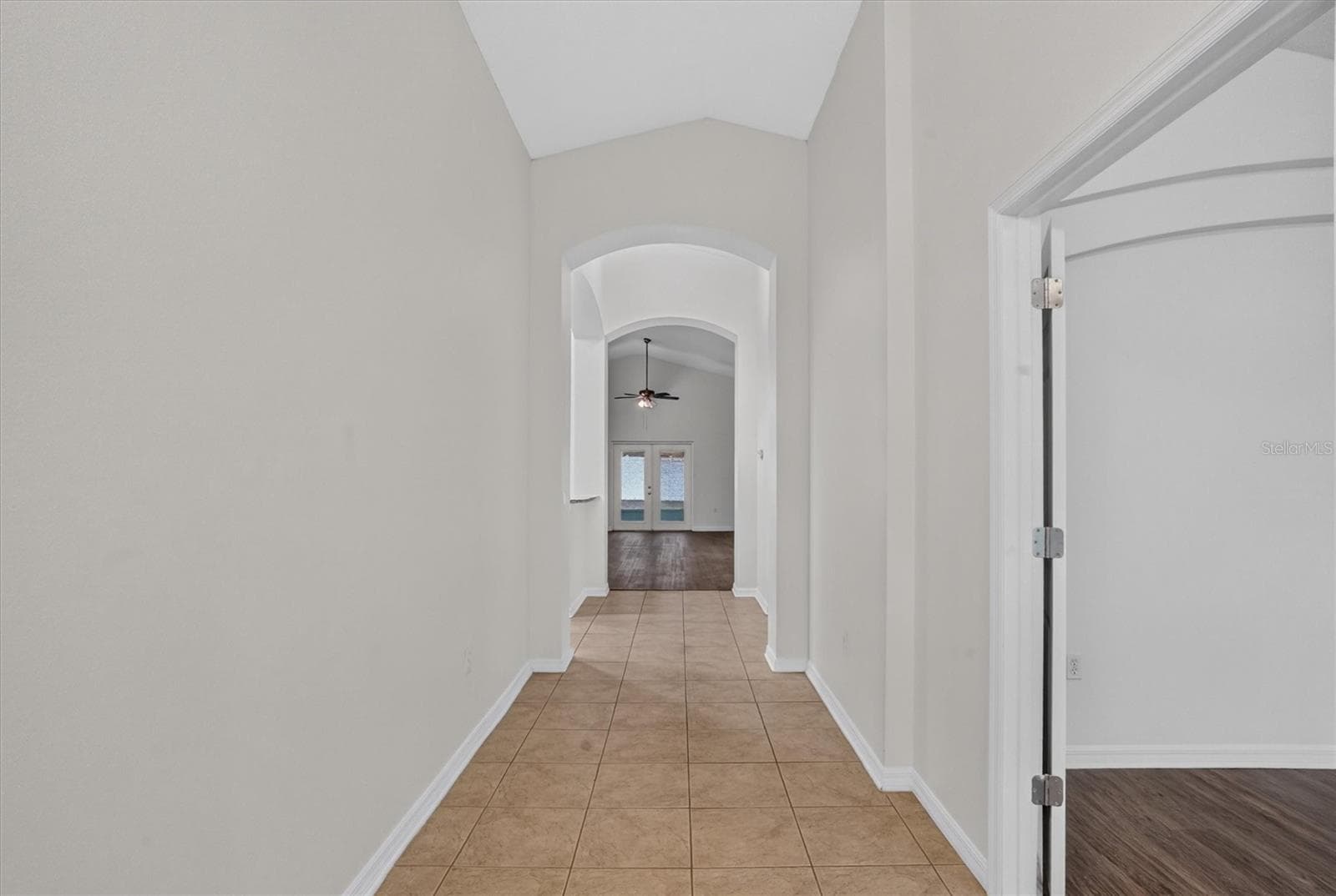 Single Family Residence at 30707 PGA DR, SORRENTO, photo 4 of 25
