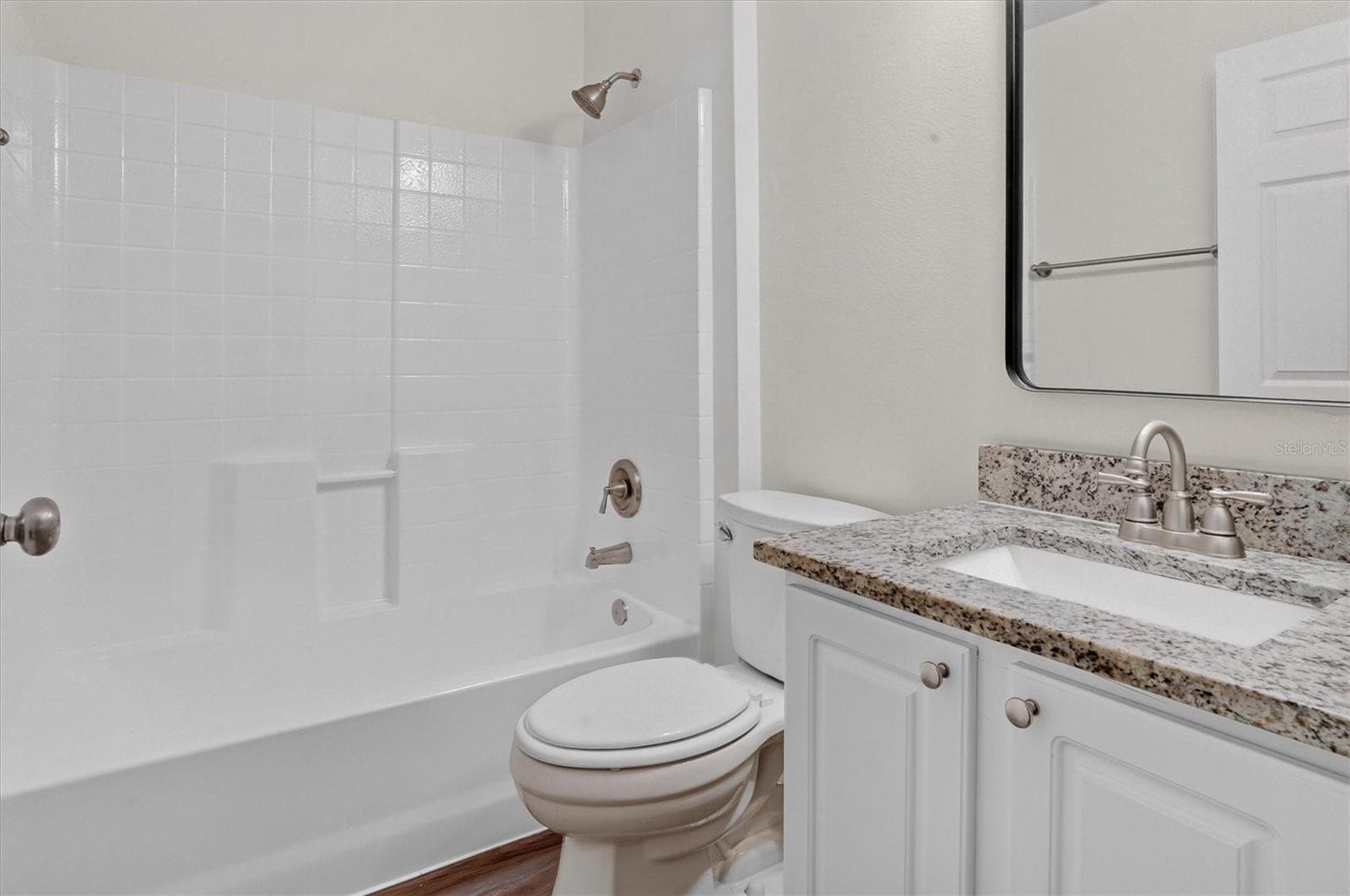 Single Family Residence at 30707 PGA DR, SORRENTO, photo 18 of 25