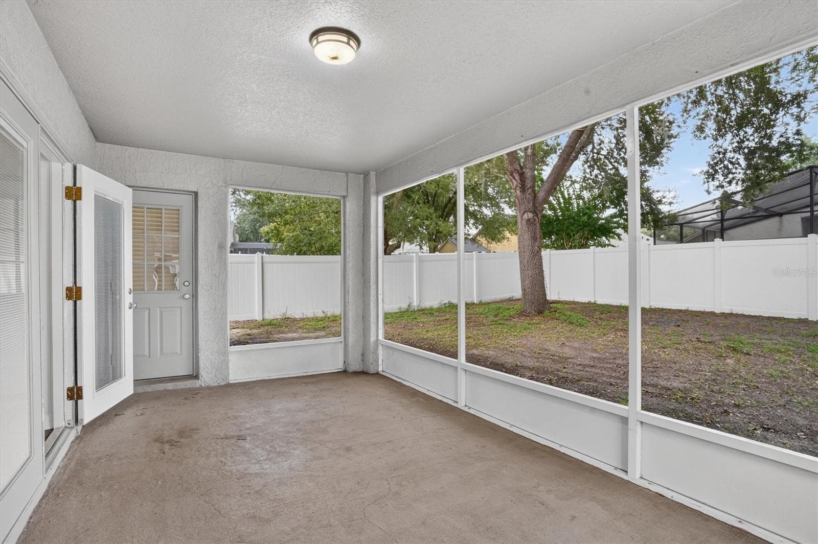 Single Family Residence at 30707 PGA DR, SORRENTO, photo 22 of 25