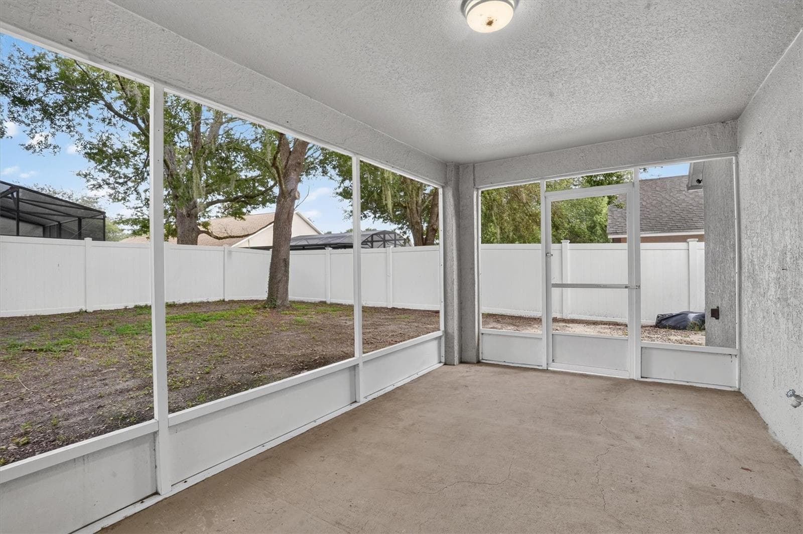 Single Family Residence at 30707 PGA DR, SORRENTO, photo 23 of 25