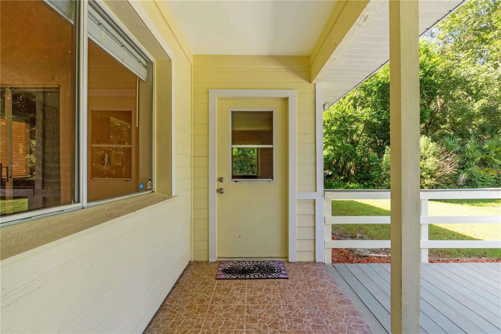 Out back area - 5812 NOB HILL BLVD, PORT ORANGE