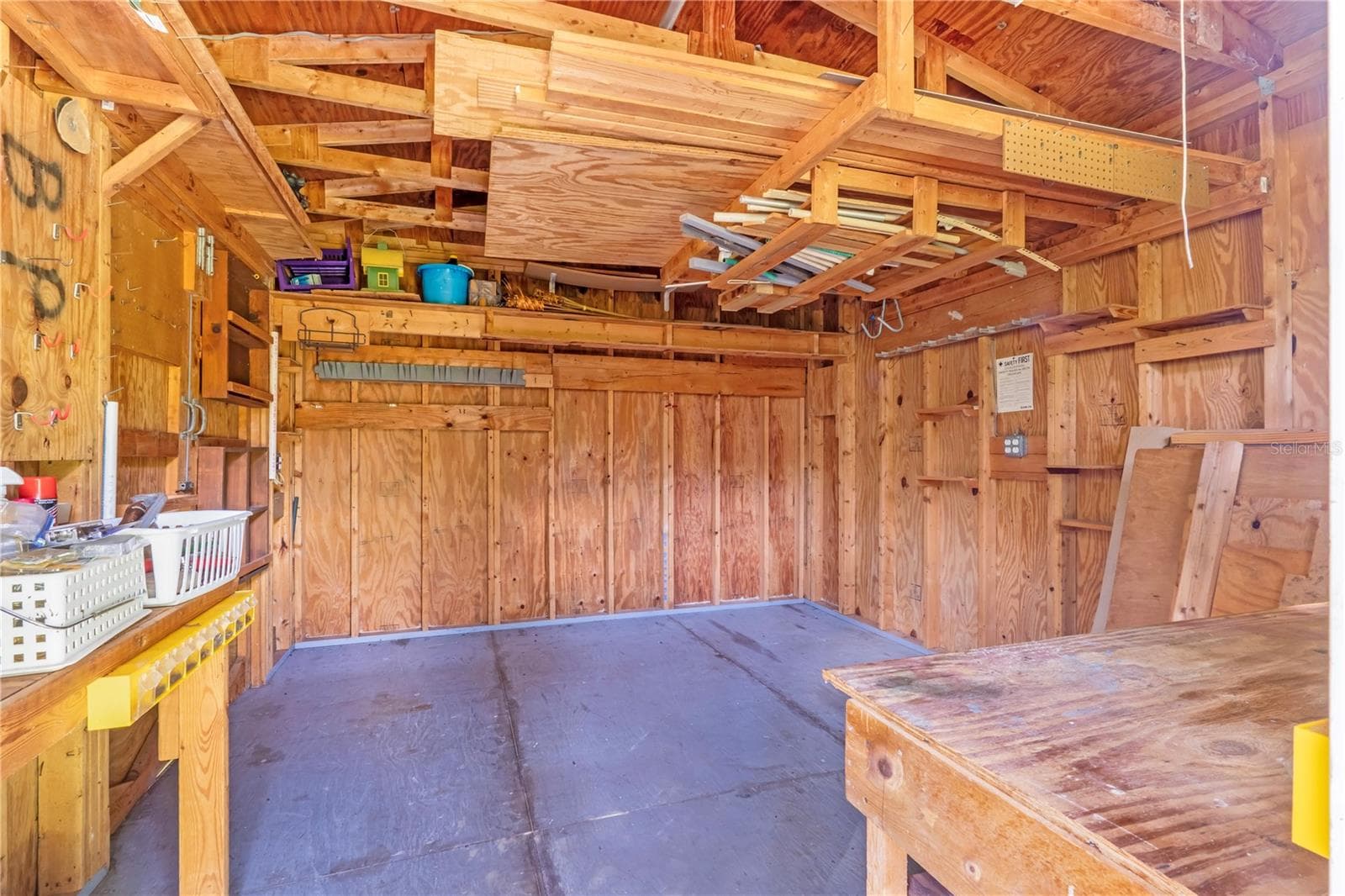 interior shed - 5812 NOB HILL BLVD, PORT ORANGE