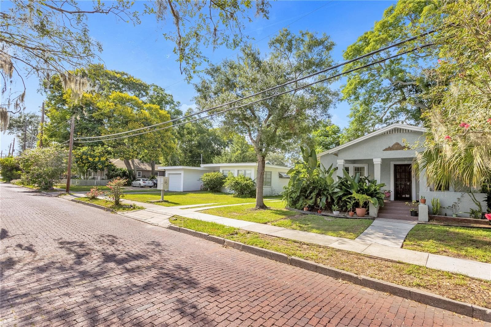 Triplex at 1509 WOODWARD ST, ORLANDO, photo 2 of 30