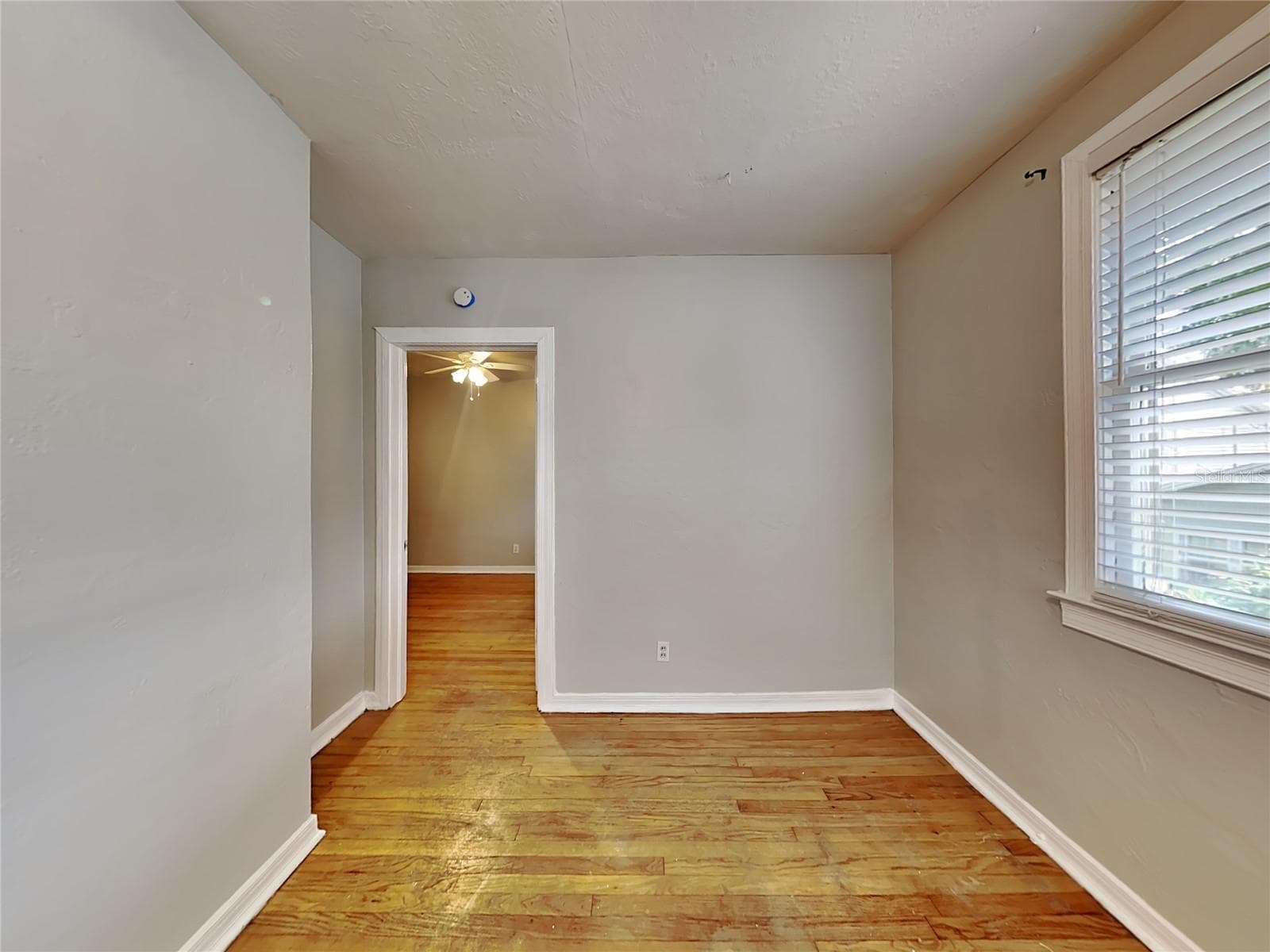 Triplex at 1509 WOODWARD ST, ORLANDO, photo 17 of 30