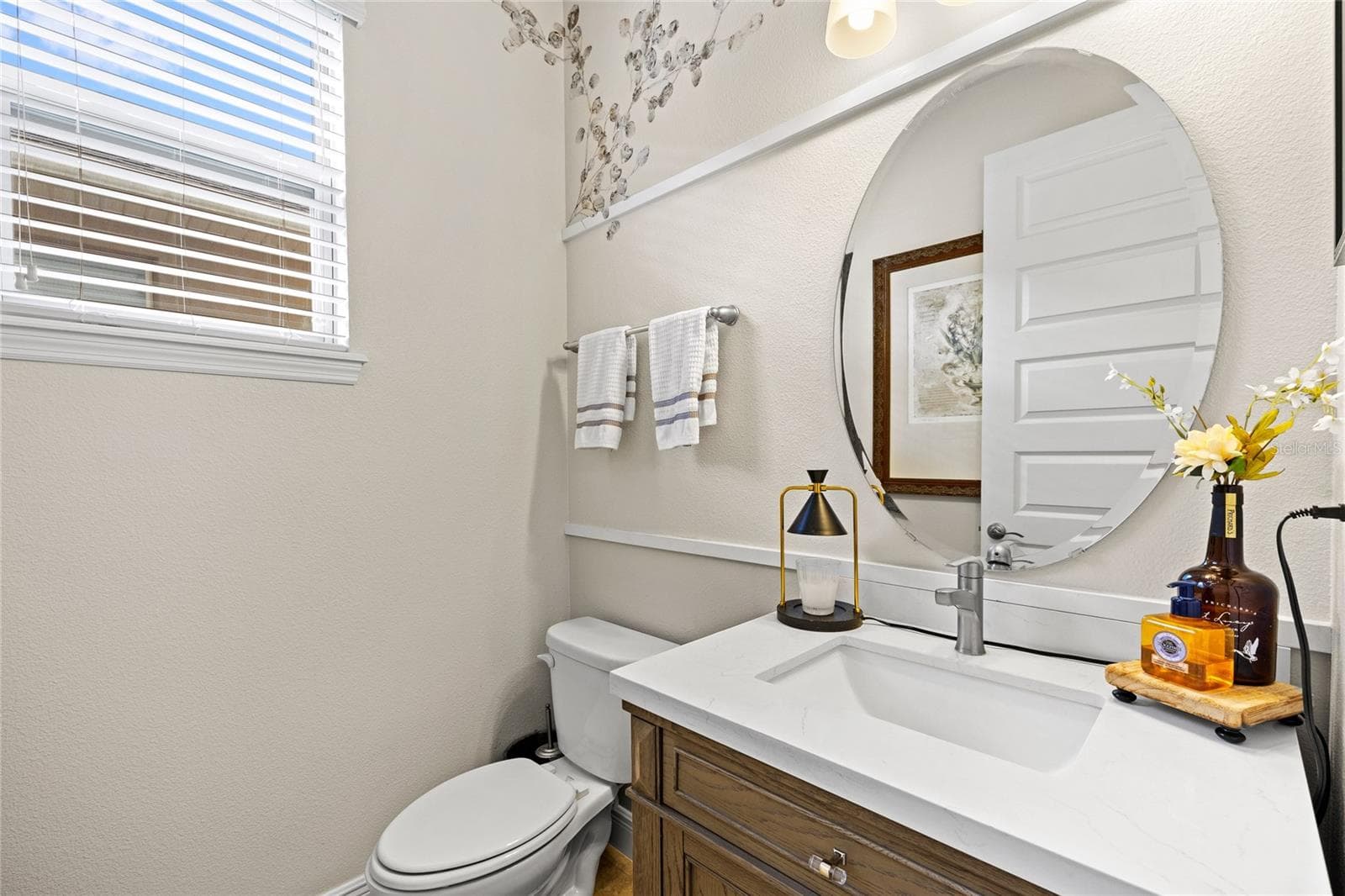 Single Family Residence at 15671 MARINA BAY DR, WINTER GARDEN, photo 14 of 46