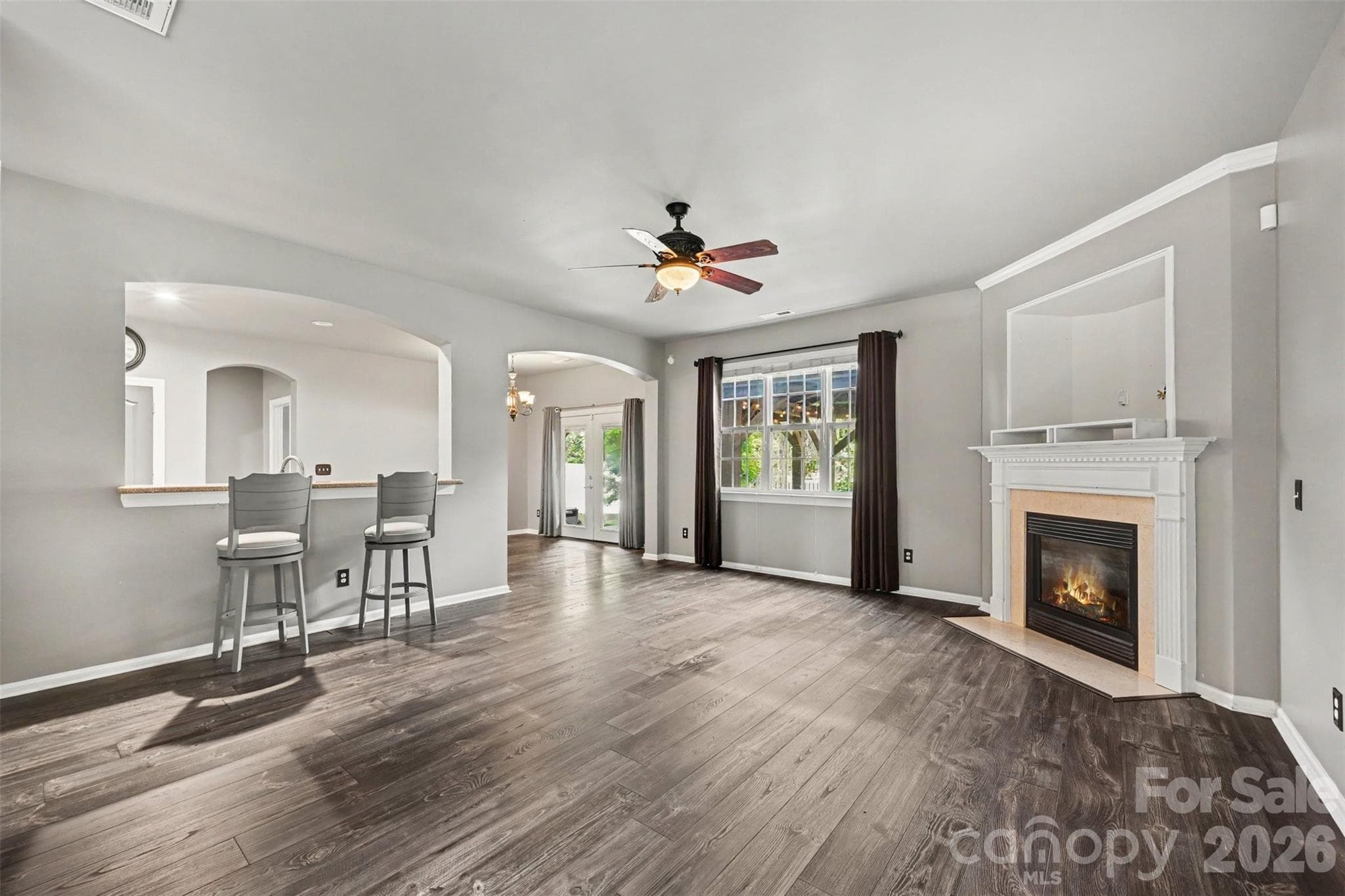 Single Family Residence at 10139 Alvarado Way, Charlotte, photo 13 of 48