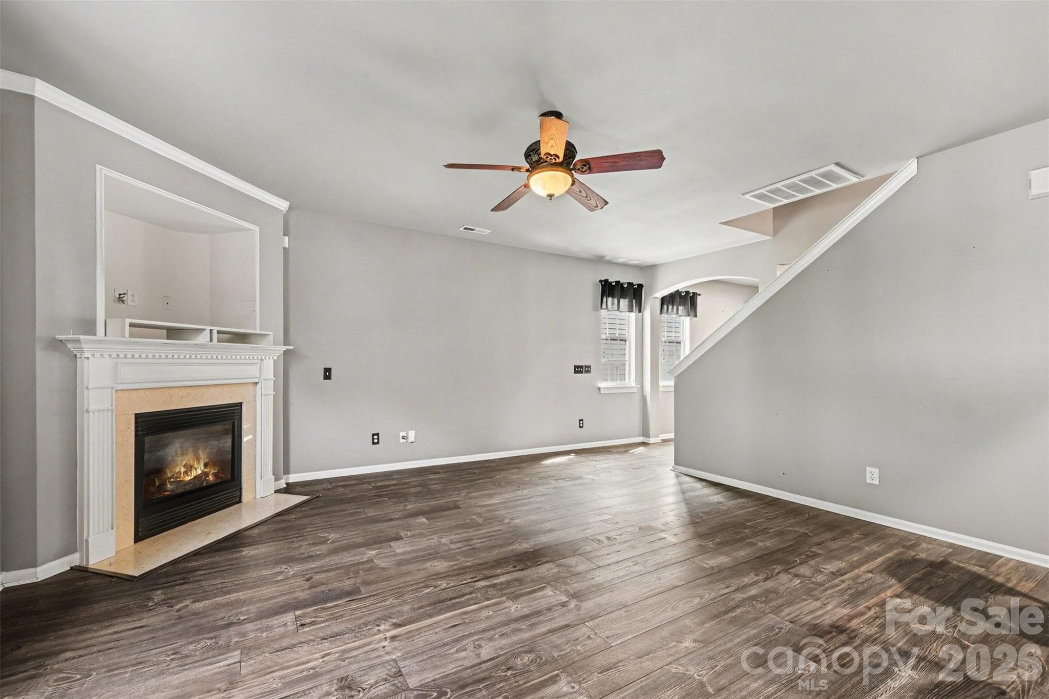 Single Family Residence at 10139 Alvarado Way, Charlotte, photo 14 of 48