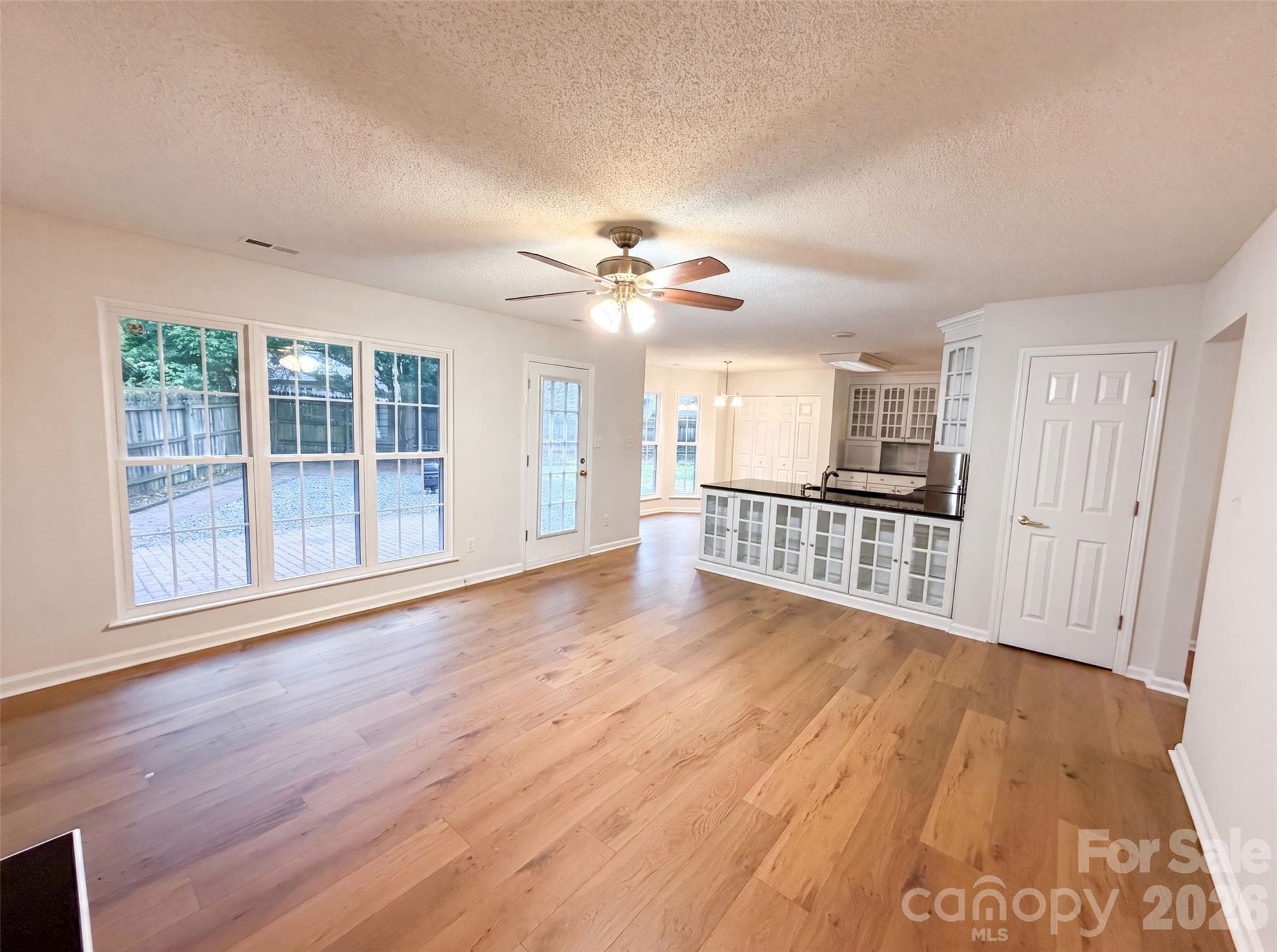 Single Family Residence at 3737 Winterberry Court NW, Concord, photo 7 of 30