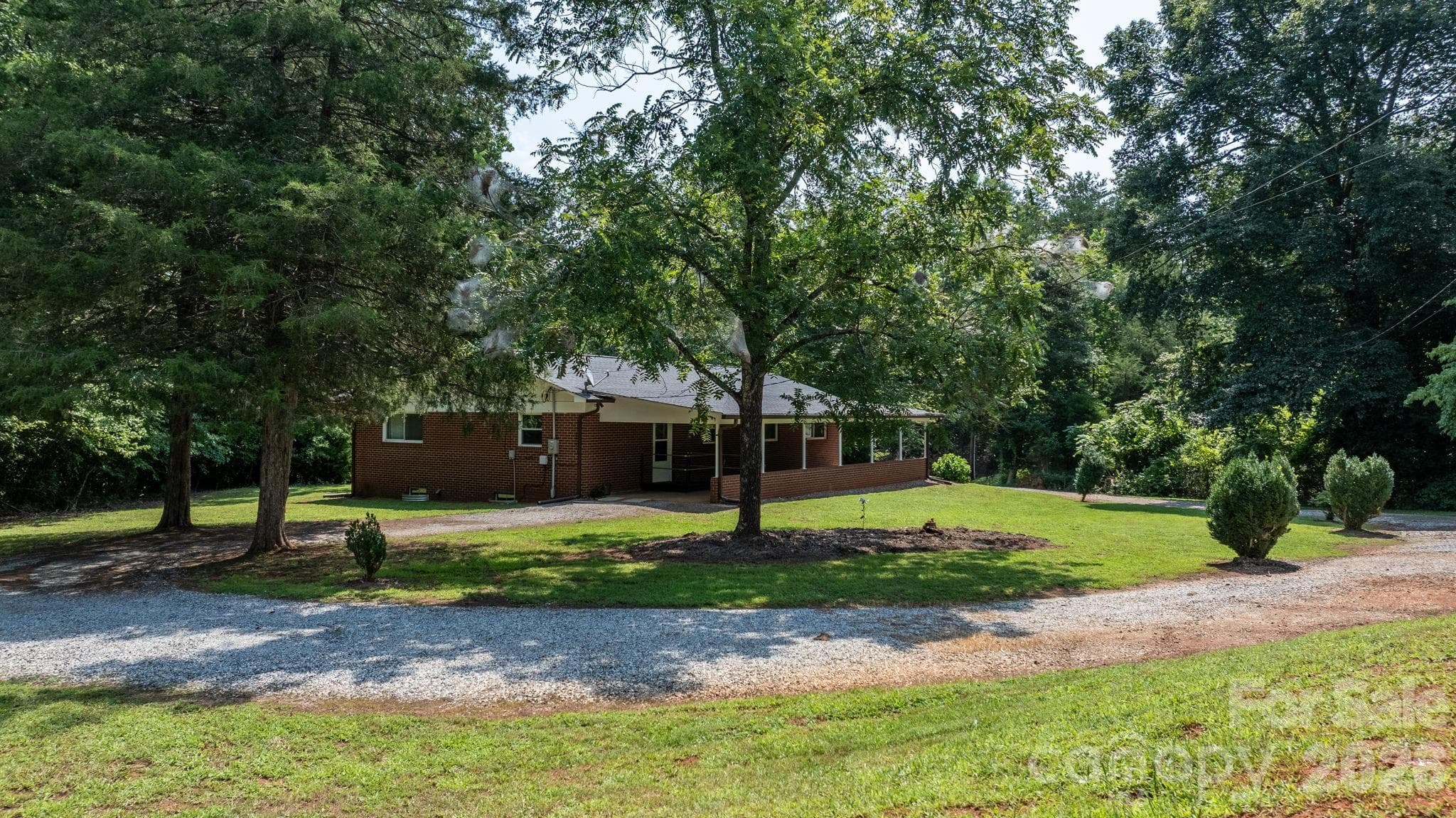 Circle Drive - 4370 Dynasty Lane, Hudson