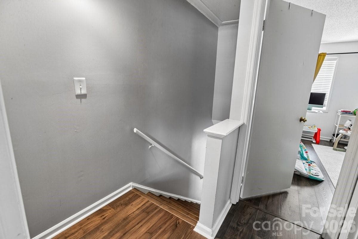 Condominium at 1300 Larchmont Place, Salisbury, photo 7 of 11