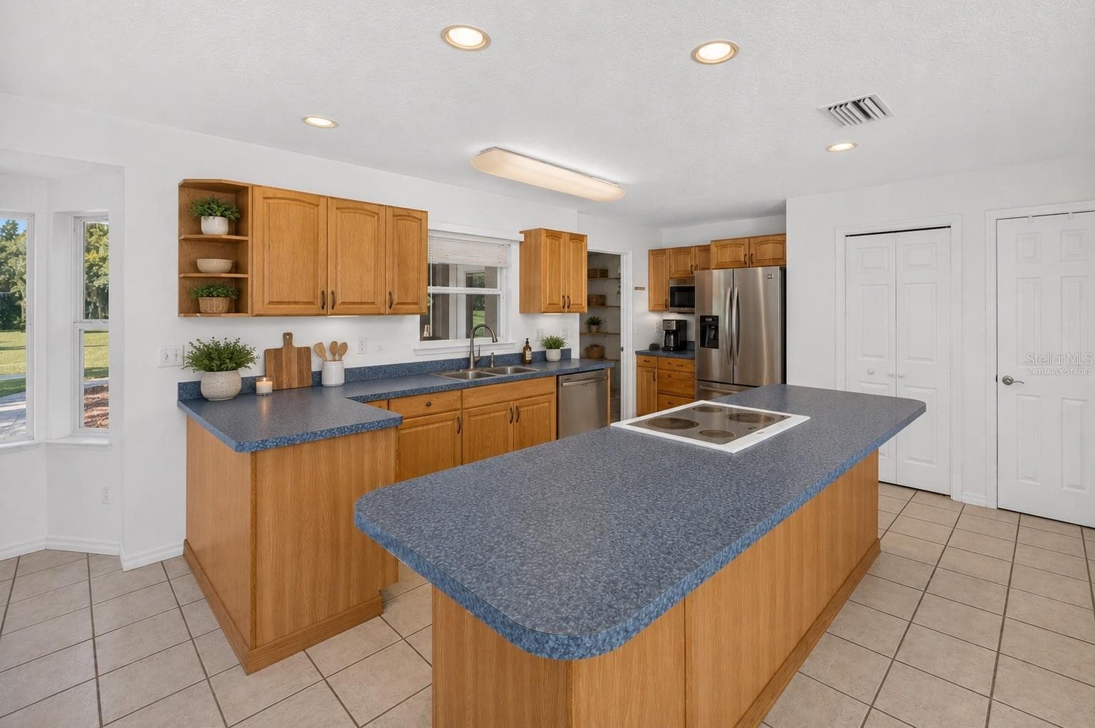 virtually staged - 19785 NW 123RD CT, MICANOPY