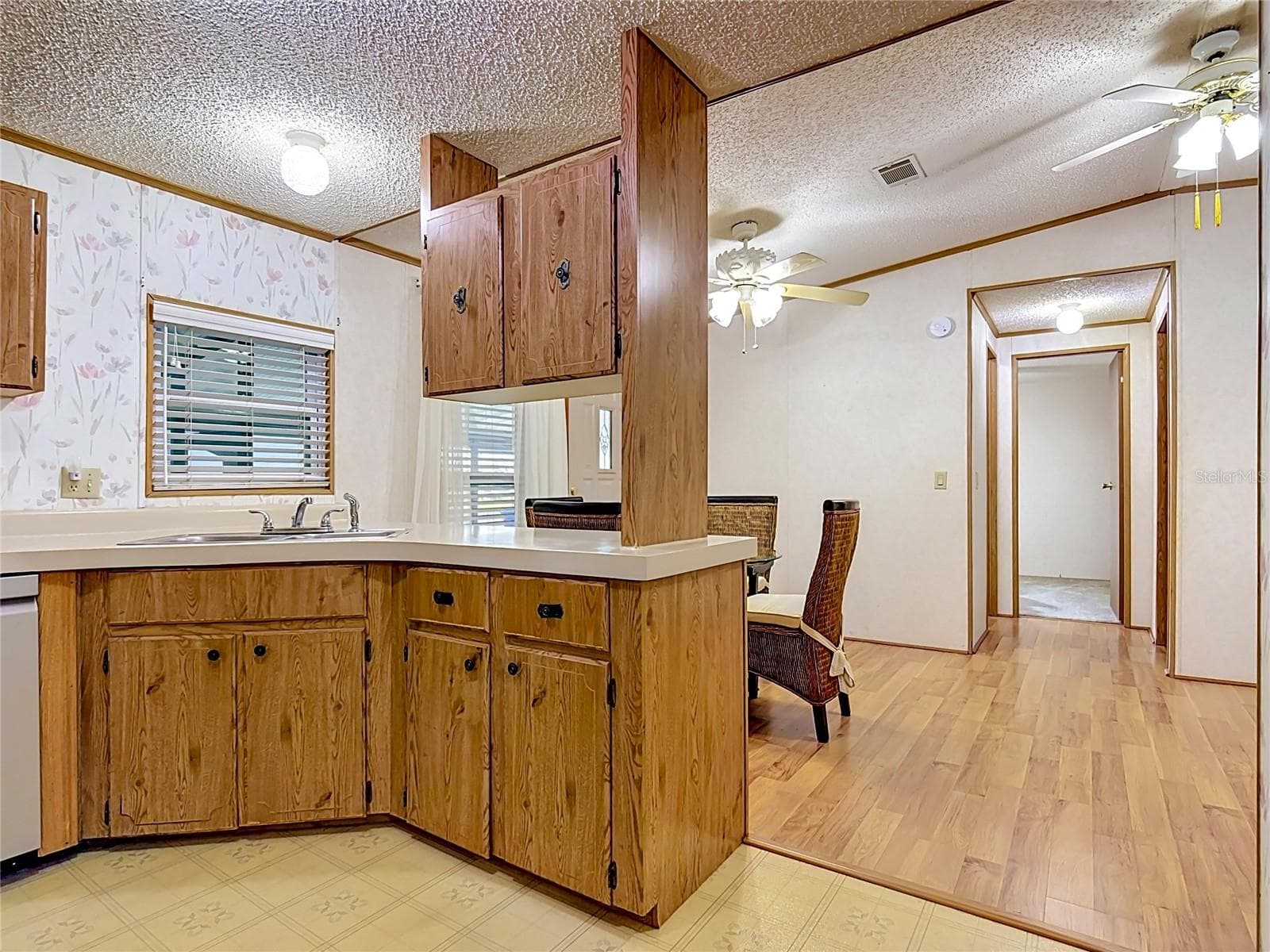 Manufactured Home at 4424 BRAVE LN, ST CLOUD, photo 10 of 42