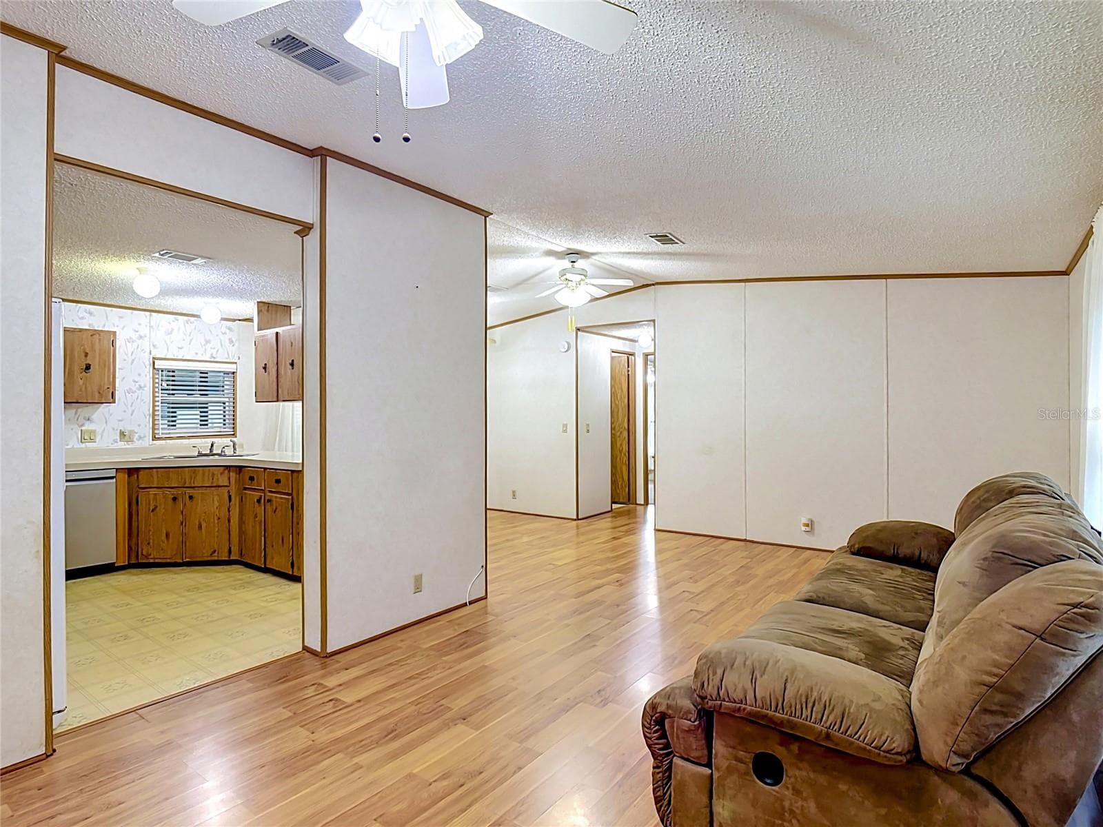 Manufactured Home at 4424 BRAVE LN, ST CLOUD, photo 11 of 42