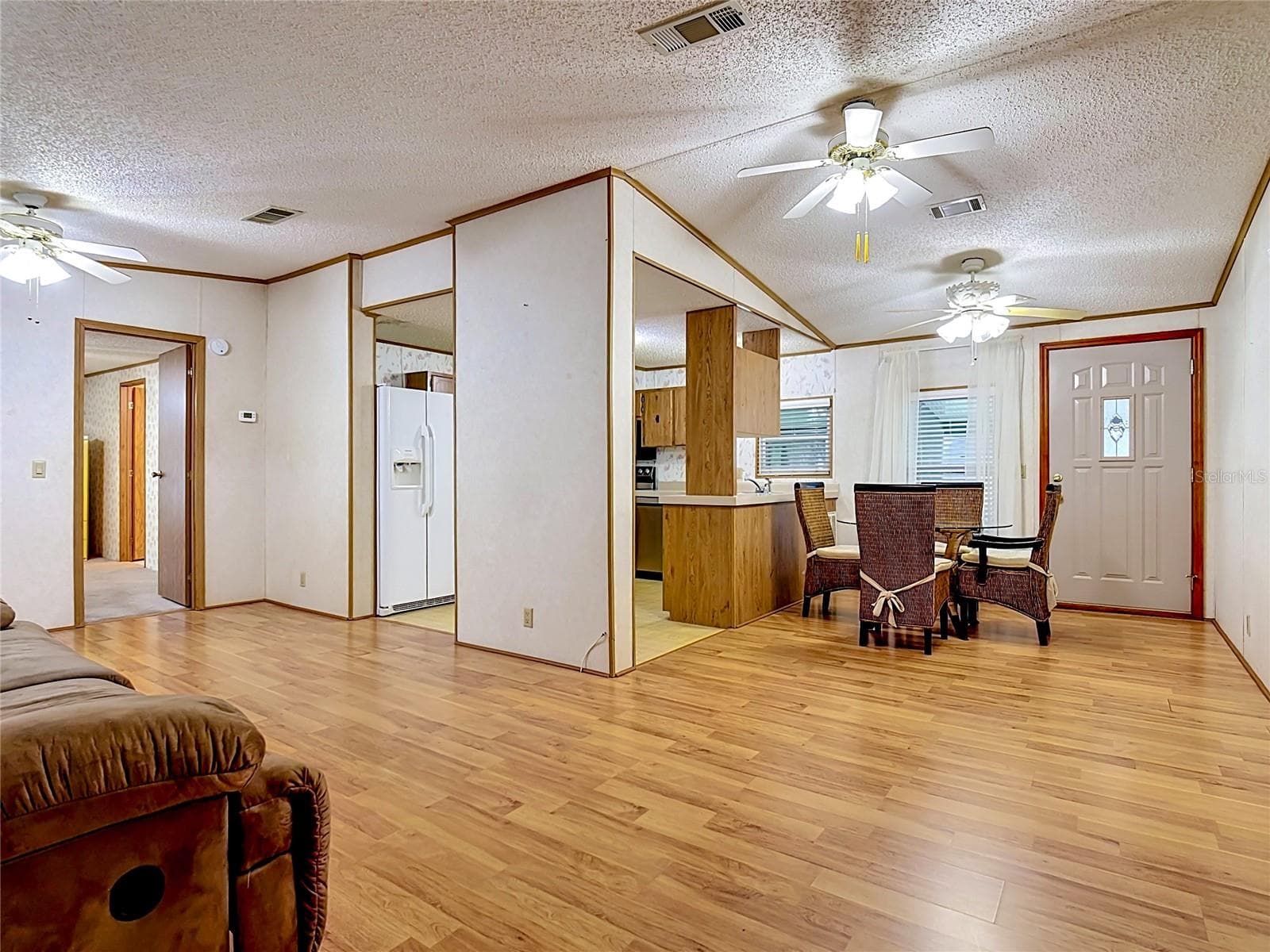Manufactured Home at 4424 BRAVE LN, ST CLOUD, photo 13 of 42