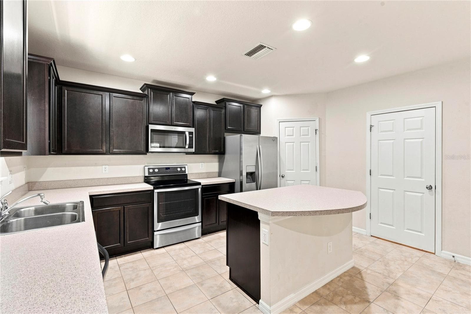 Townhouse at 4824 CHATTERTON WAY, RIVERVIEW, photo 14 of 45