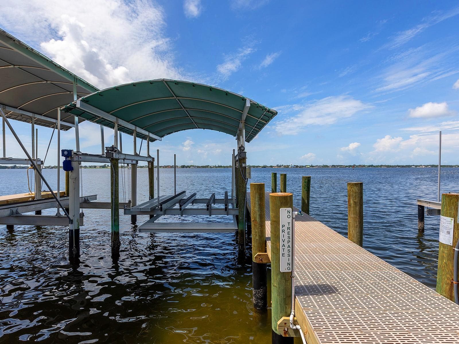 New surge-proof composite dock - 4024 11TH STREET CT W, PALMETTO