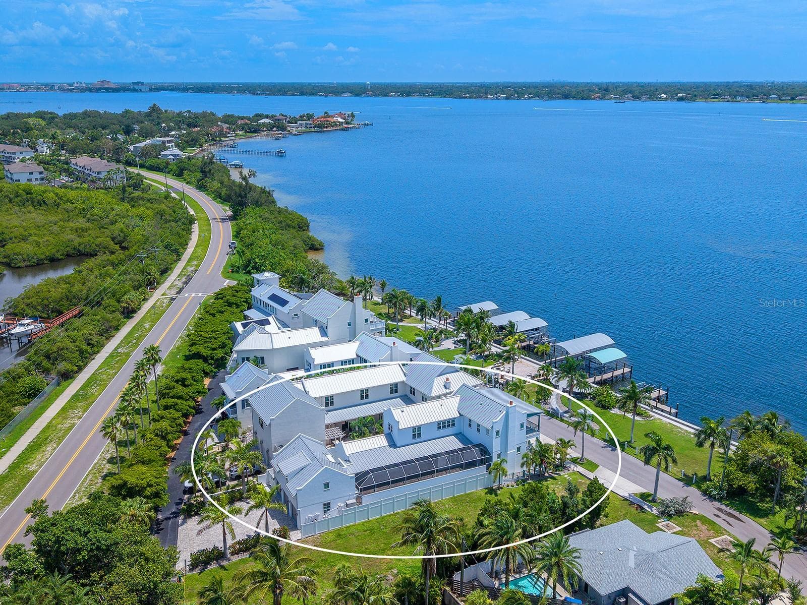 Enjoy the largest developed lot in Redfish Cove - 4024 11TH STREET CT W, PALMETTO