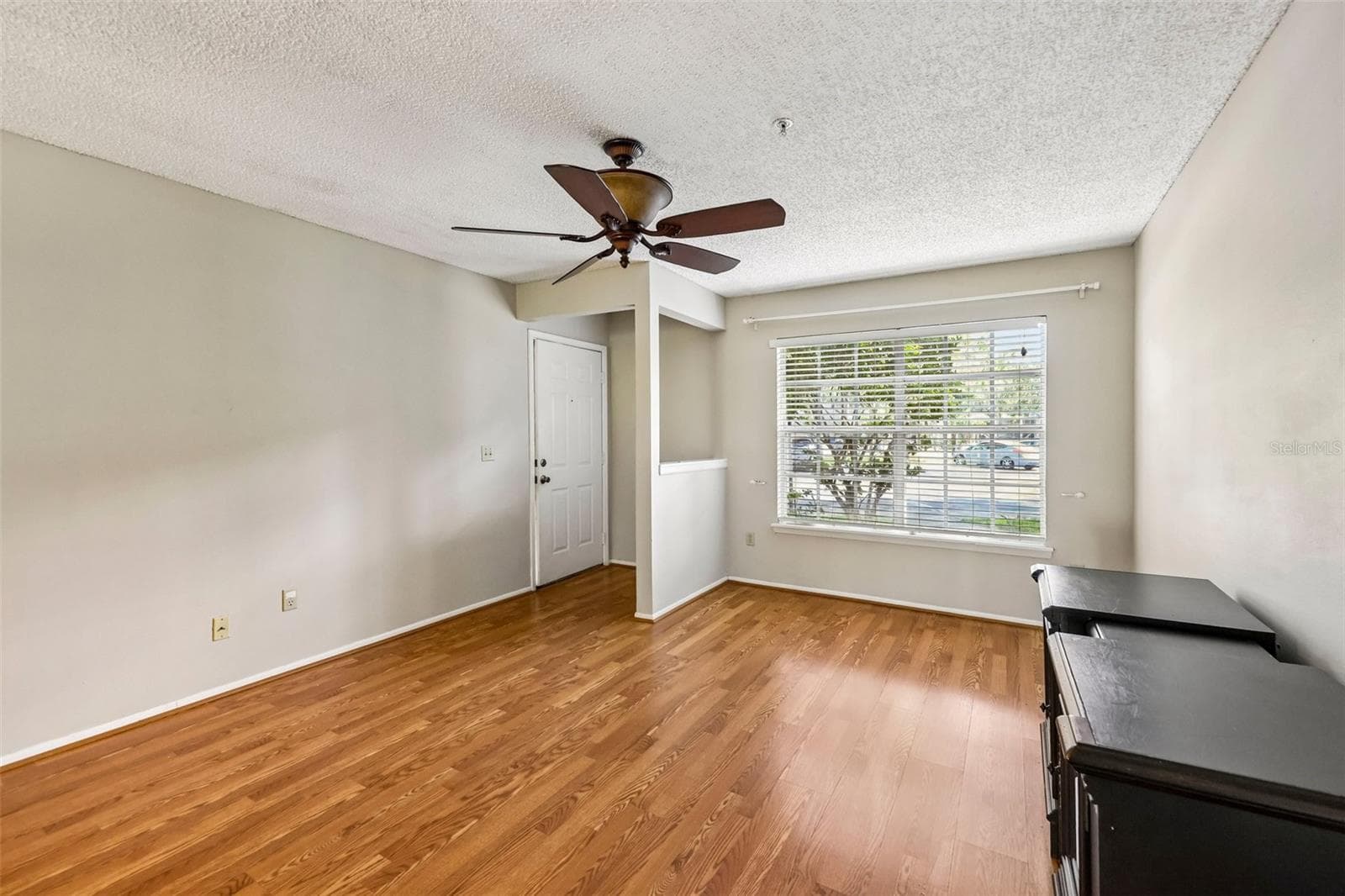 Living Area. - 124 RESERVE CIR #100, OVIEDO