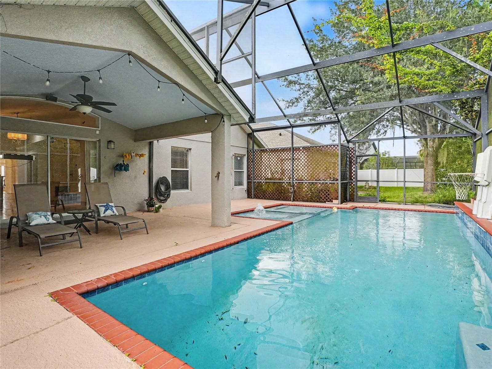 Single Family Residence at 5437 FLORENCE HARBOR DR, ORLANDO, photo 2 of 40