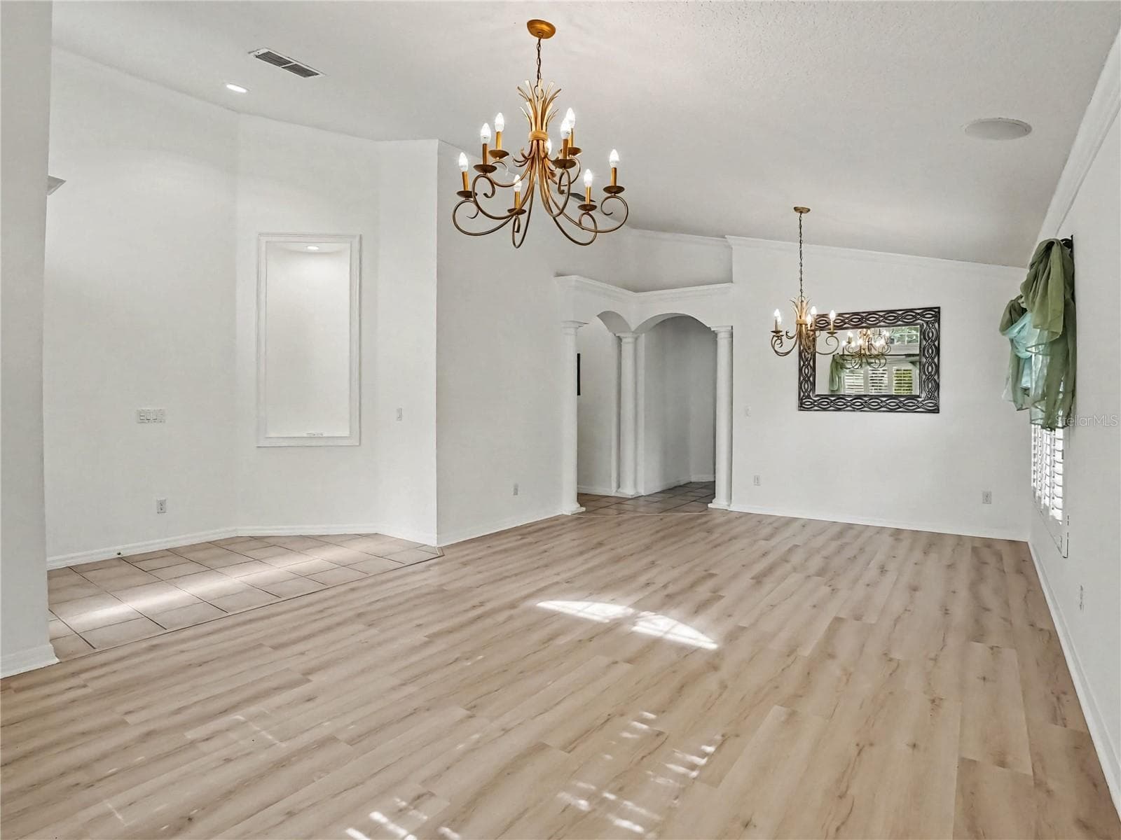 Single Family Residence at 5437 FLORENCE HARBOR DR, ORLANDO, photo 9 of 40