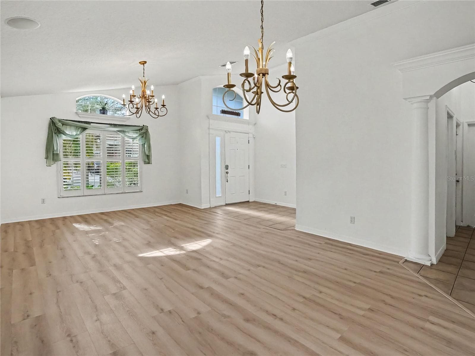 Single Family Residence at 5437 FLORENCE HARBOR DR, ORLANDO, photo 10 of 40