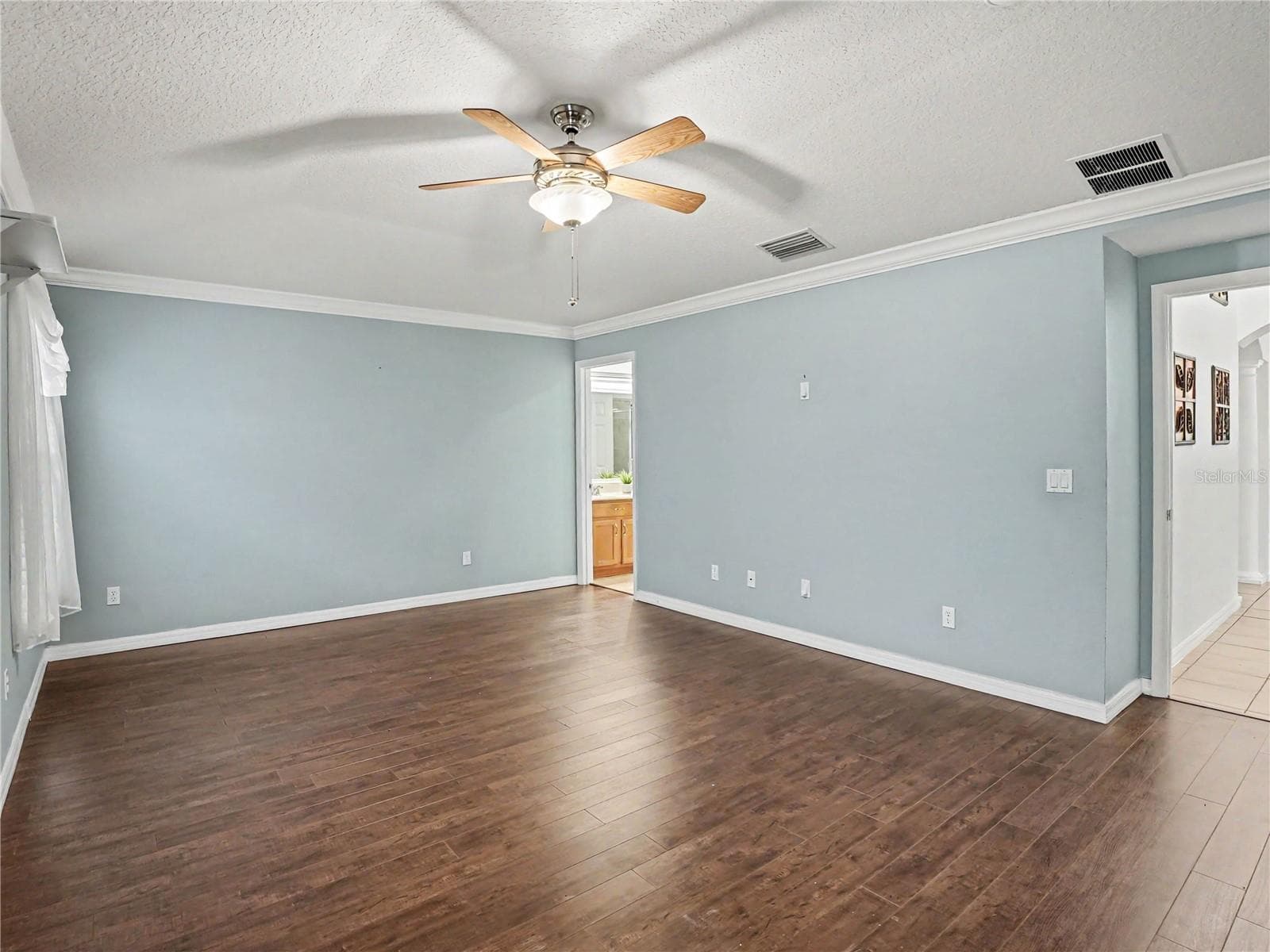 Single Family Residence at 5437 FLORENCE HARBOR DR, ORLANDO, photo 19 of 40