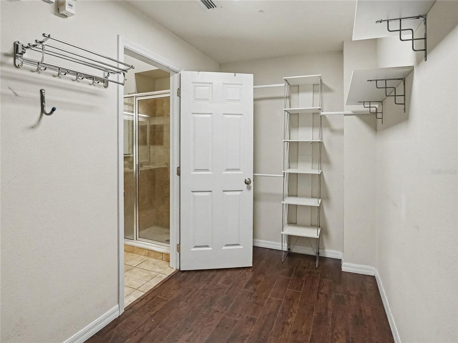 Single Family Residence at 5437 FLORENCE HARBOR DR, ORLANDO, photo 20 of 40