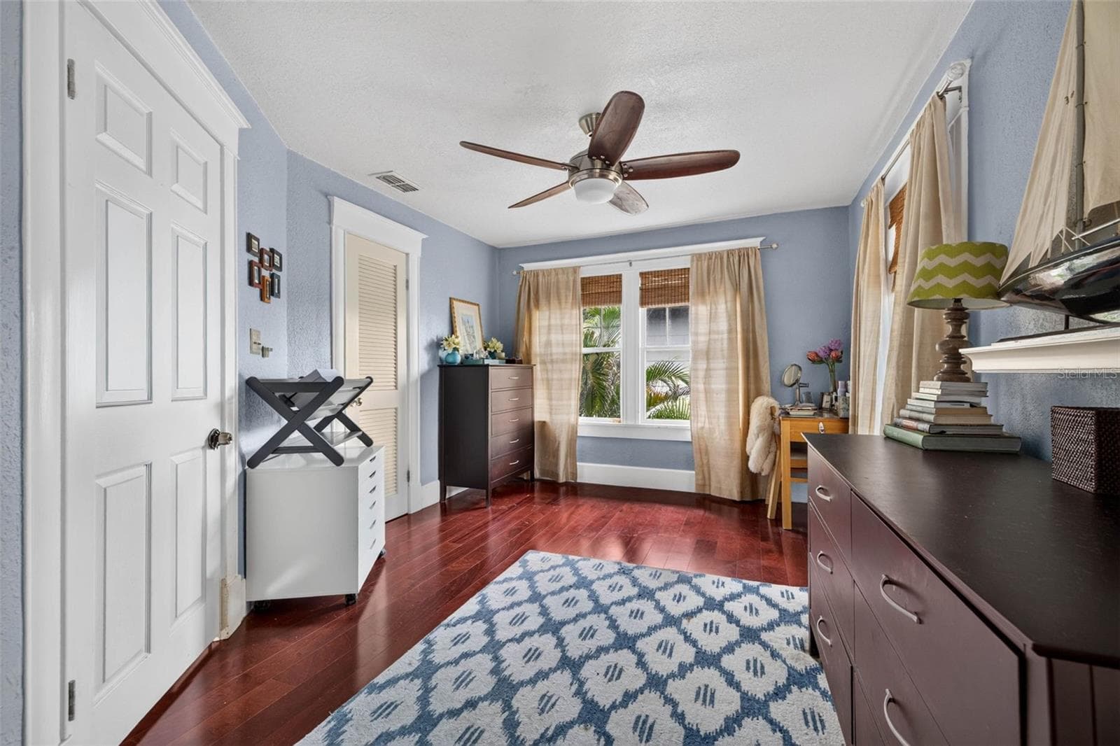 Single Family Residence at 736 30TH AVE N, ST PETERSBURG, photo 22 of 42