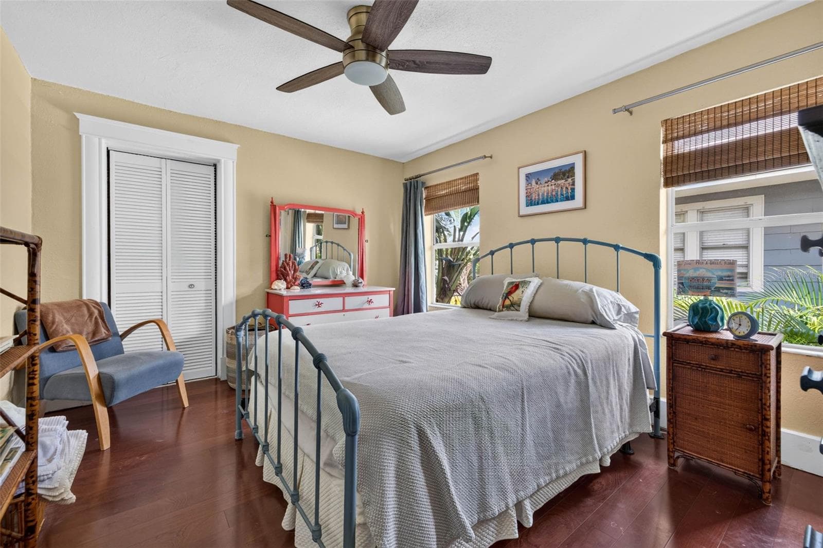 Single Family Residence at 736 30TH AVE N, ST PETERSBURG, photo 29 of 42