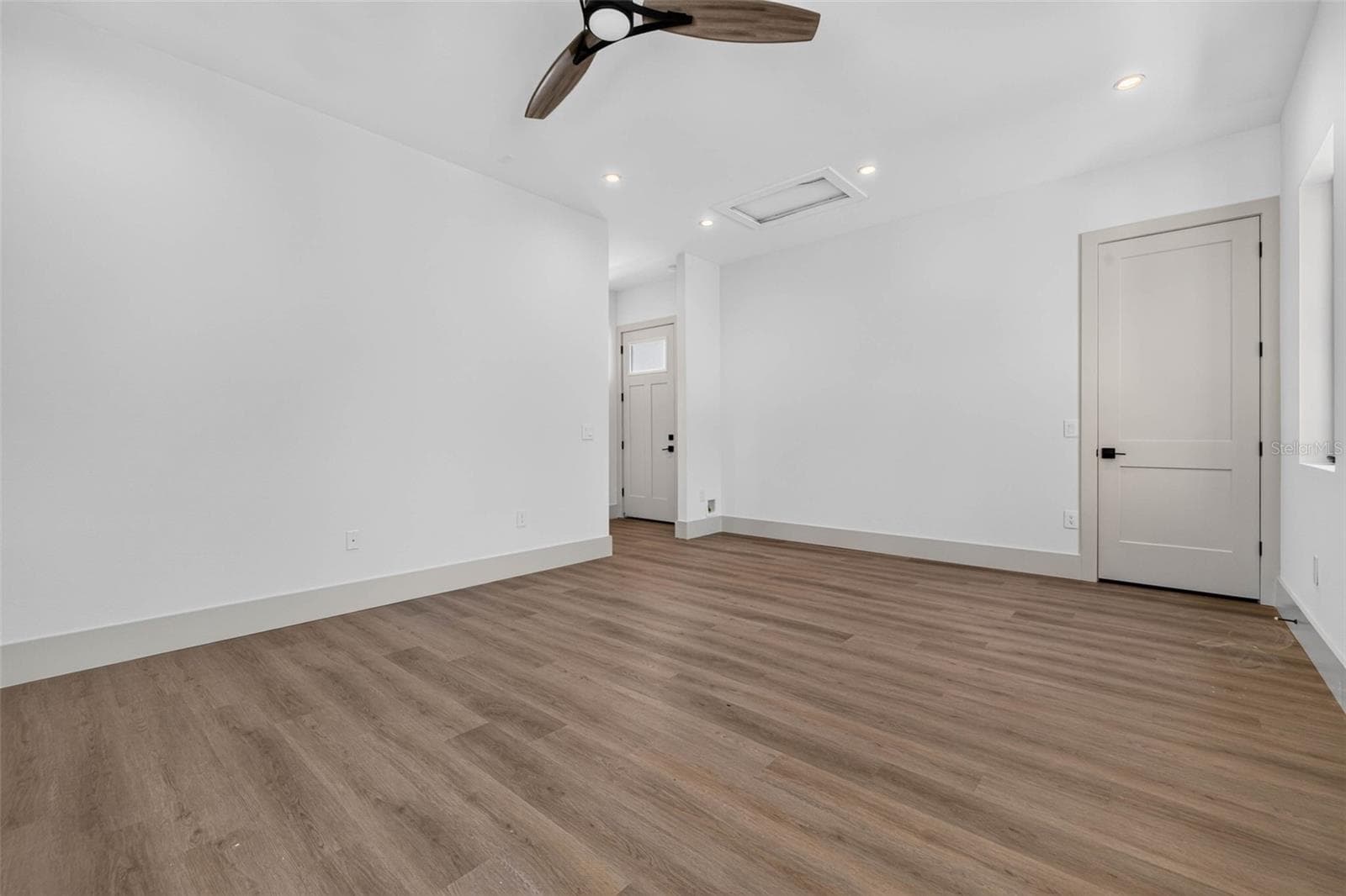 Single Family Residence at 142 22ND AVE N, ST PETERSBURG, photo 63 of 76
