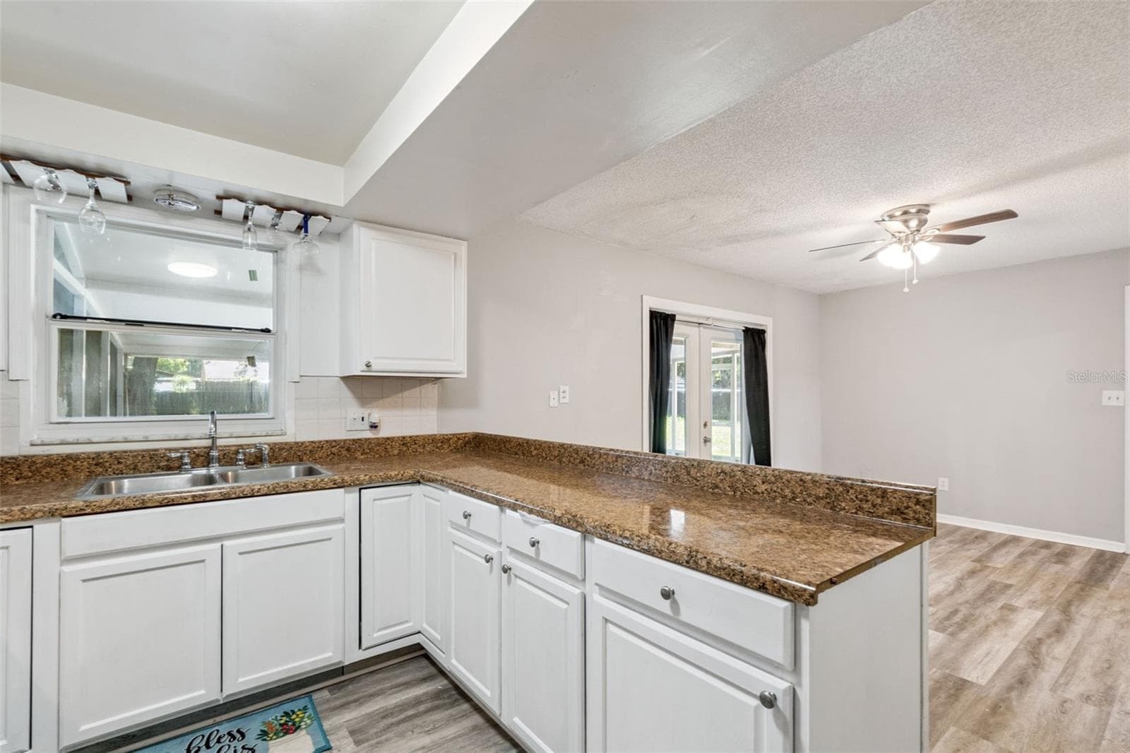 Single Family Residence at 4035 WENDY DR, ORLANDO, photo 7 of 27