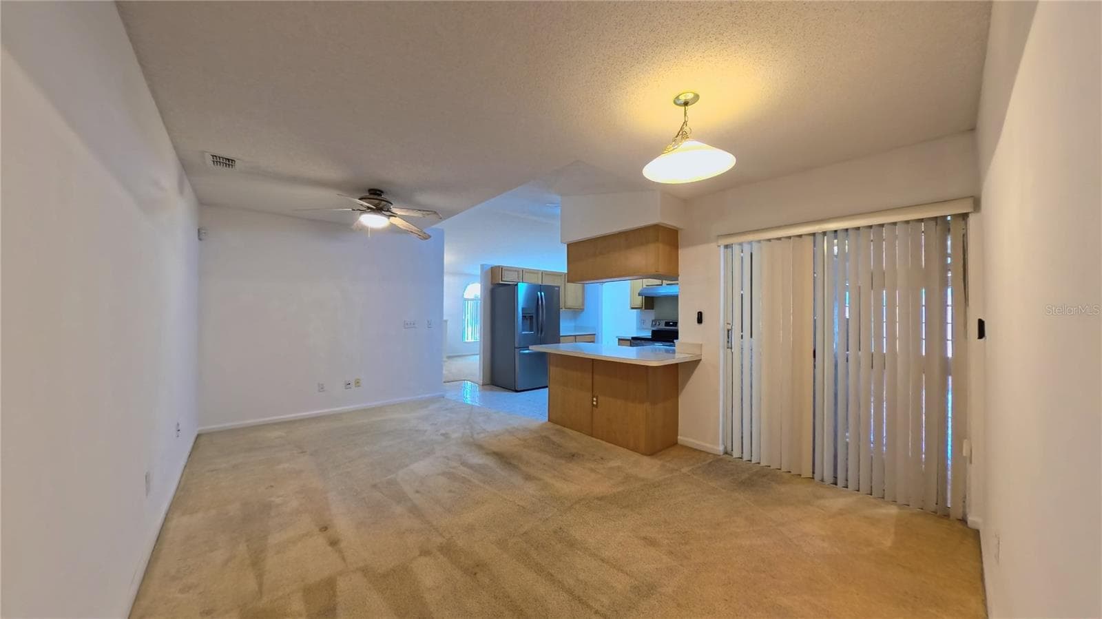 Single Family Residence at 566 OAK BRANCH CIR, KISSIMMEE, photo 10 of 27