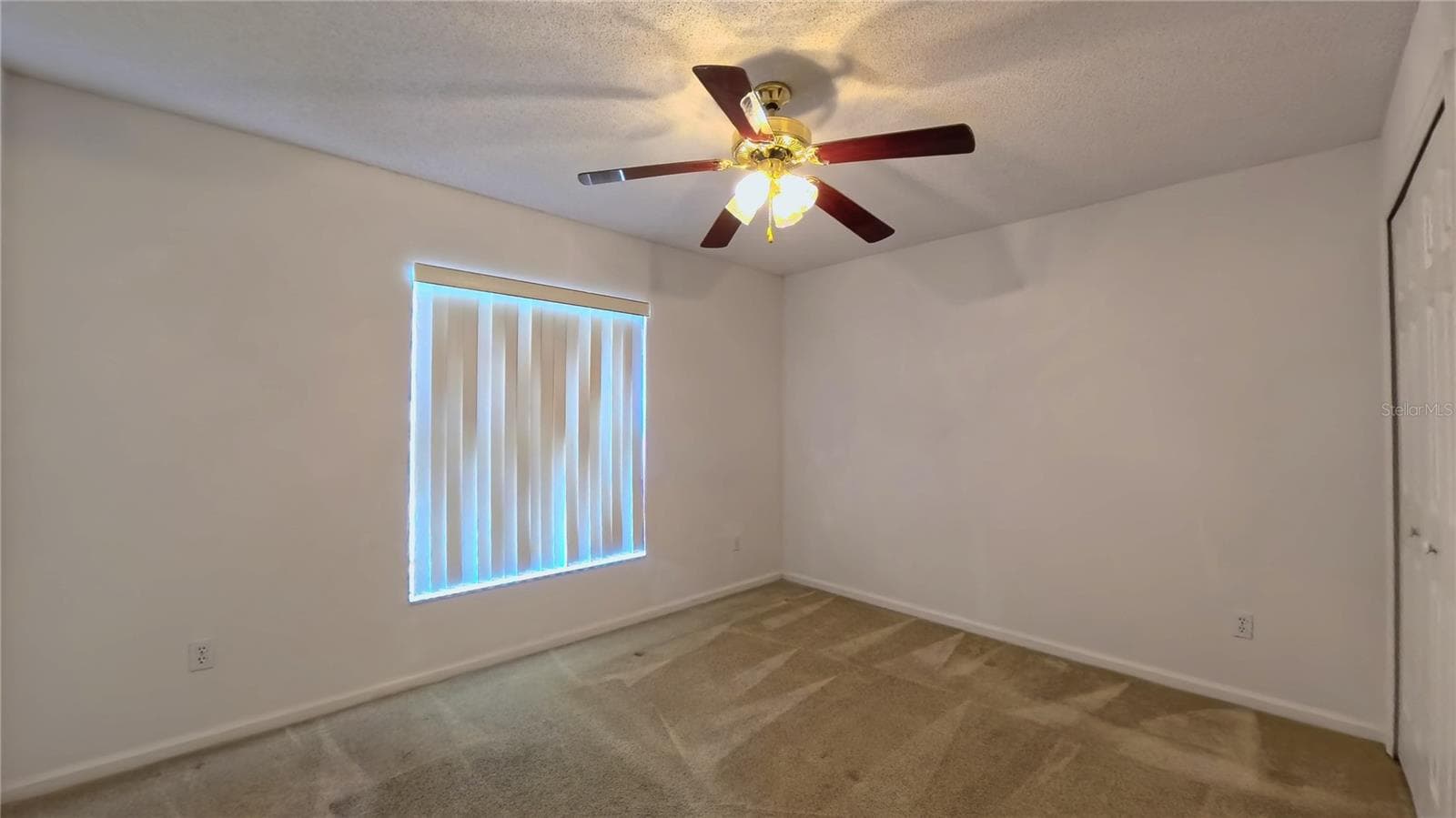Single Family Residence at 566 OAK BRANCH CIR, KISSIMMEE, photo 11 of 27