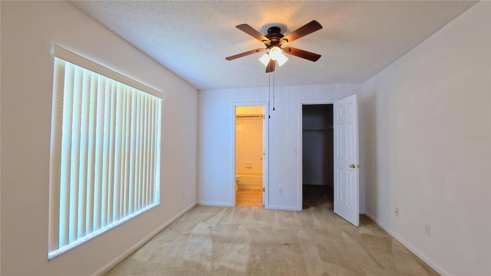 Single Family Residence at 566 OAK BRANCH CIR, KISSIMMEE, photo 20 of 27