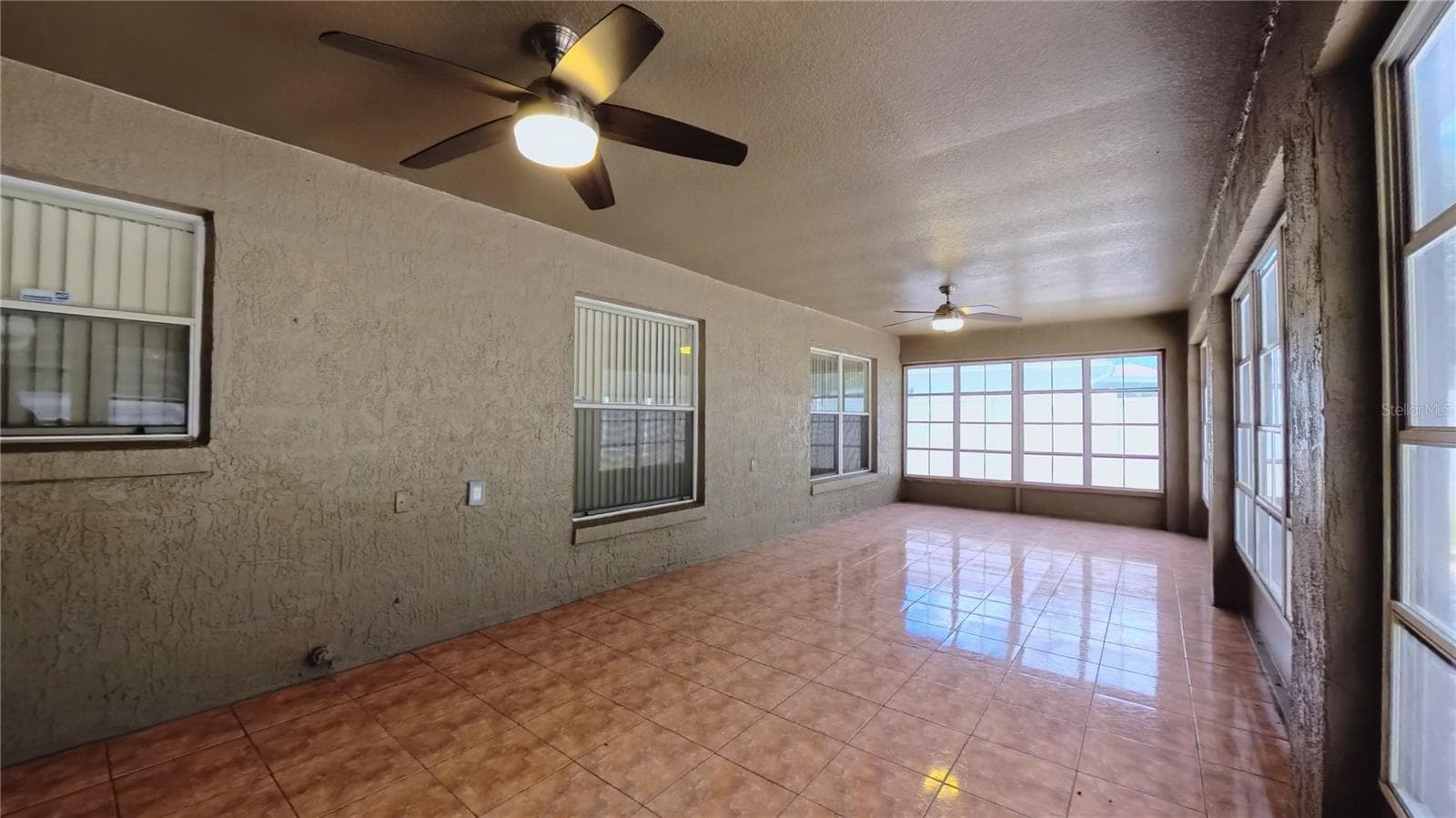 Single Family Residence at 566 OAK BRANCH CIR, KISSIMMEE, photo 23 of 27